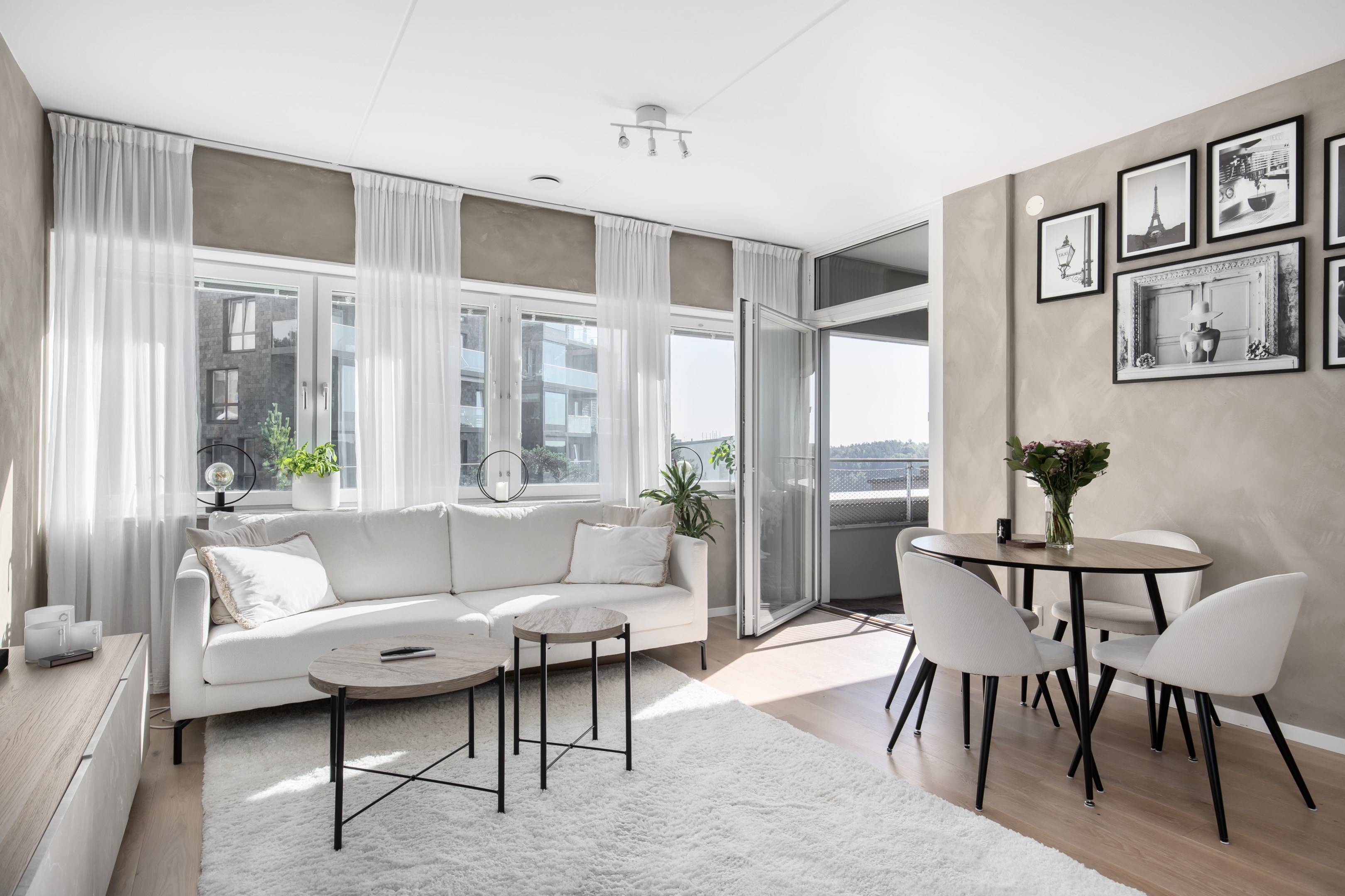 Bostadsbild från Tollarevägen 53, Till salu i Tollare, Nacka