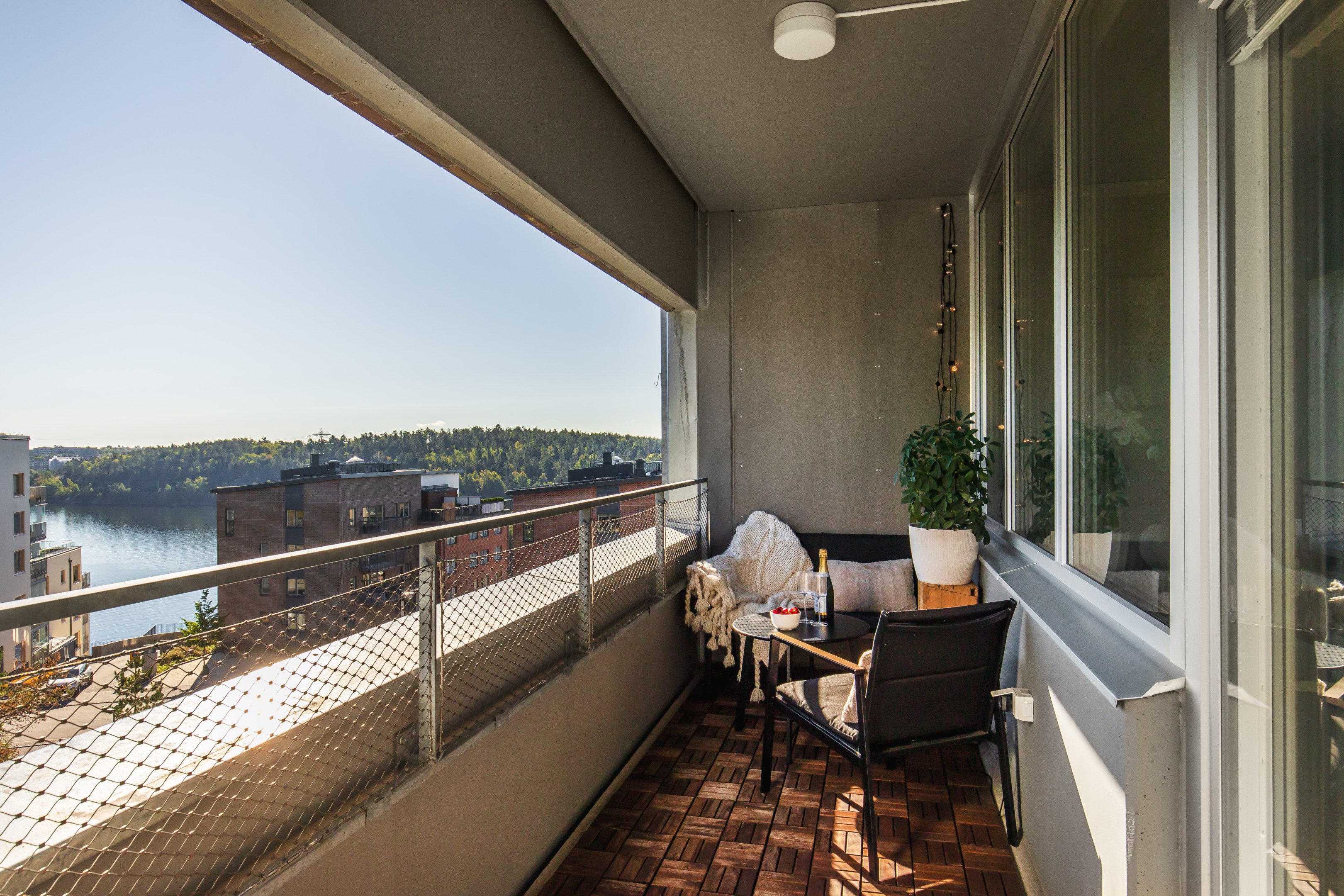 Bostadsbild från Tollarevägen 53, Till salu i Tollare, Nacka