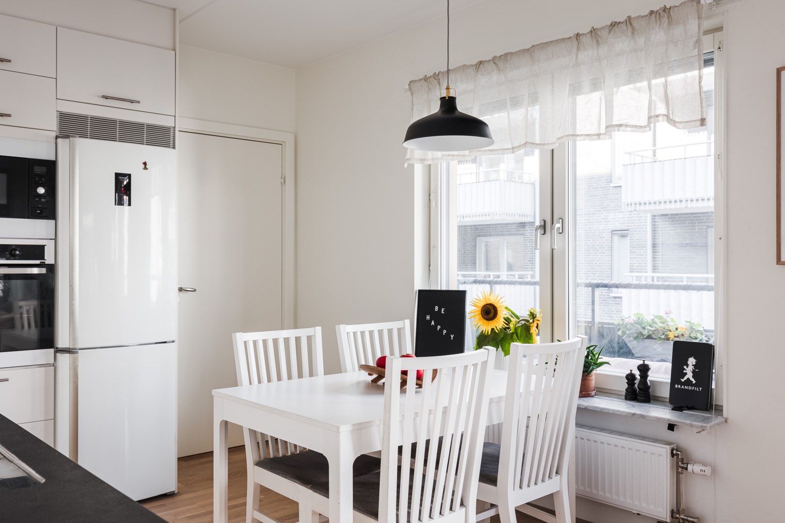 Bostadsbild från Skyttelgatan 6, Såld i Kungsängen, Uppsala