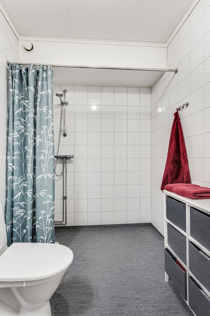 Bostadsbild från Stackmolnsvägen 83D, Såld i Storvreta, Uppsala