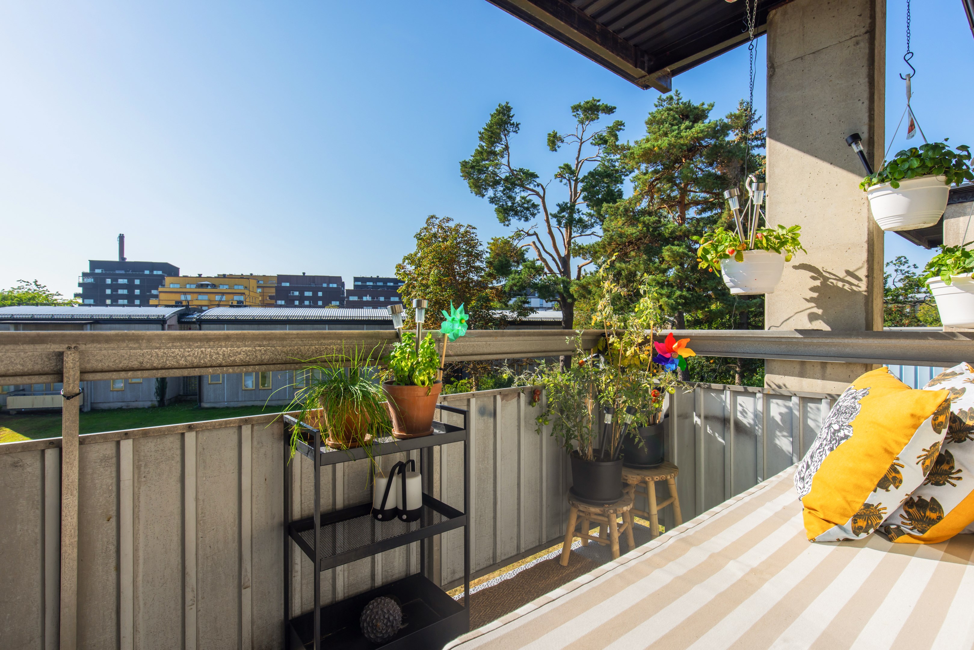 Bostadsbild från Edövägen 16A, Såld i Västra Orminge, Nacka