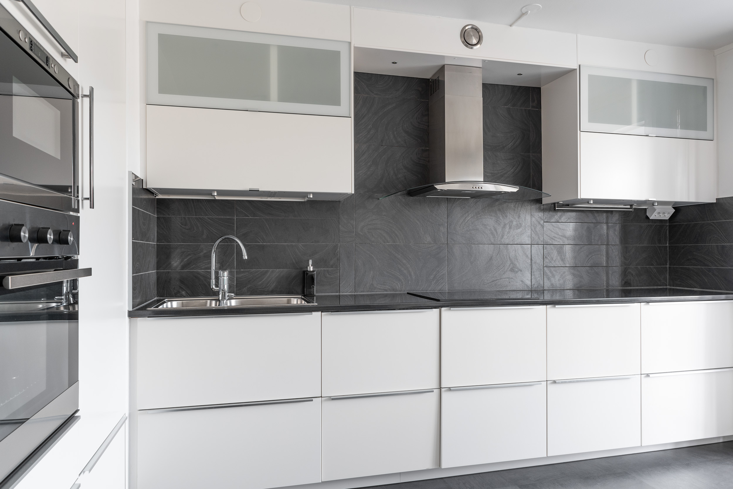 Bostadsbild från Kungsfågelgatan 25, Såld i Råby, Västerås