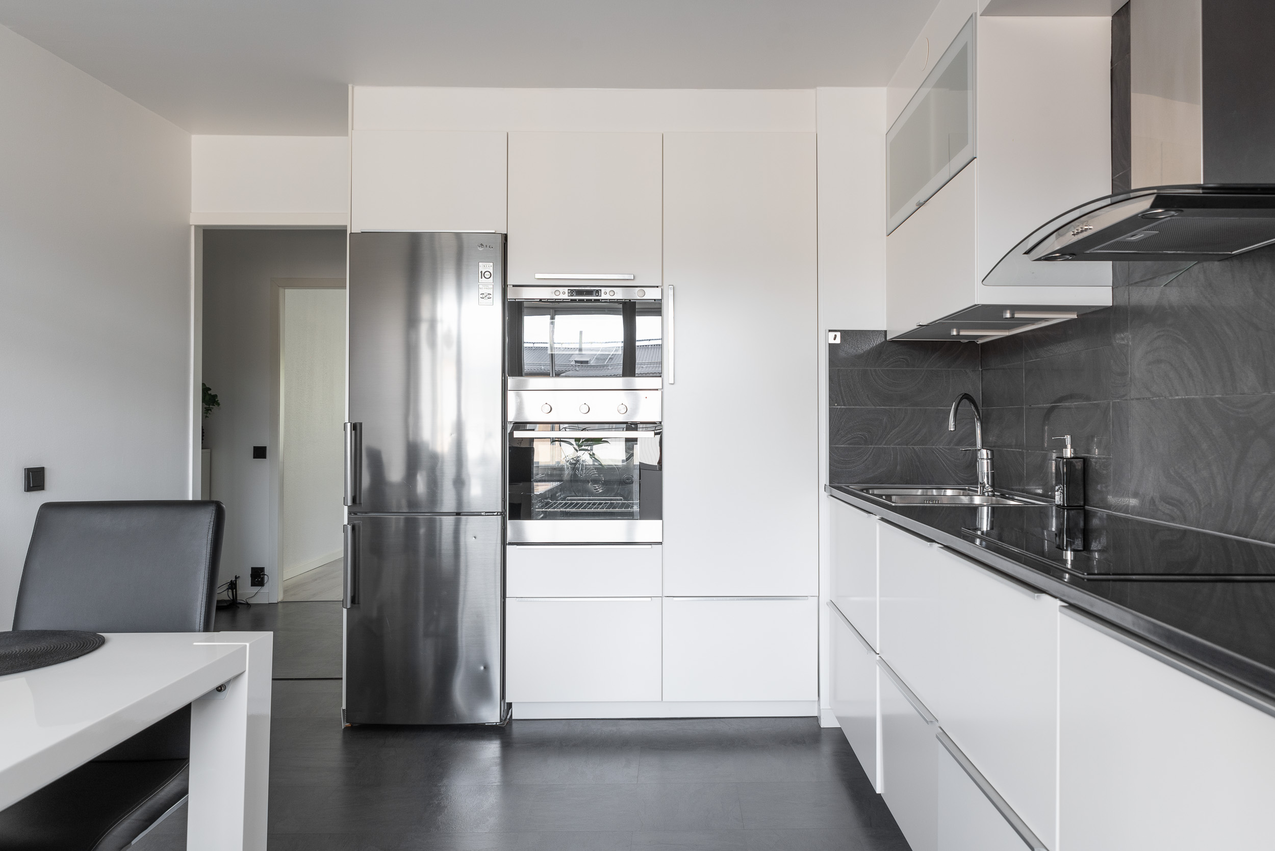 Bostadsbild från Kungsfågelgatan 25, Såld i Råby, Västerås