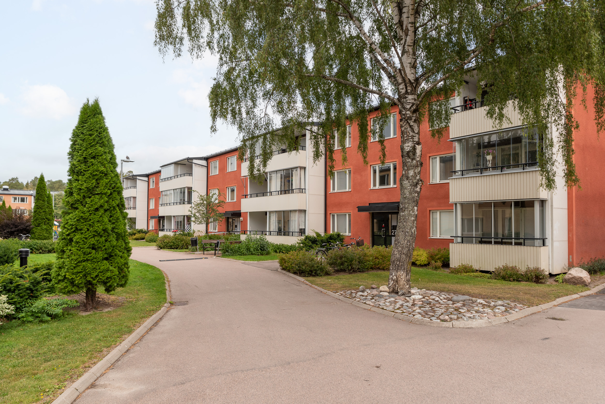 Bostadsbild från Kungsfågelgatan 25, Såld i Råby, Västerås