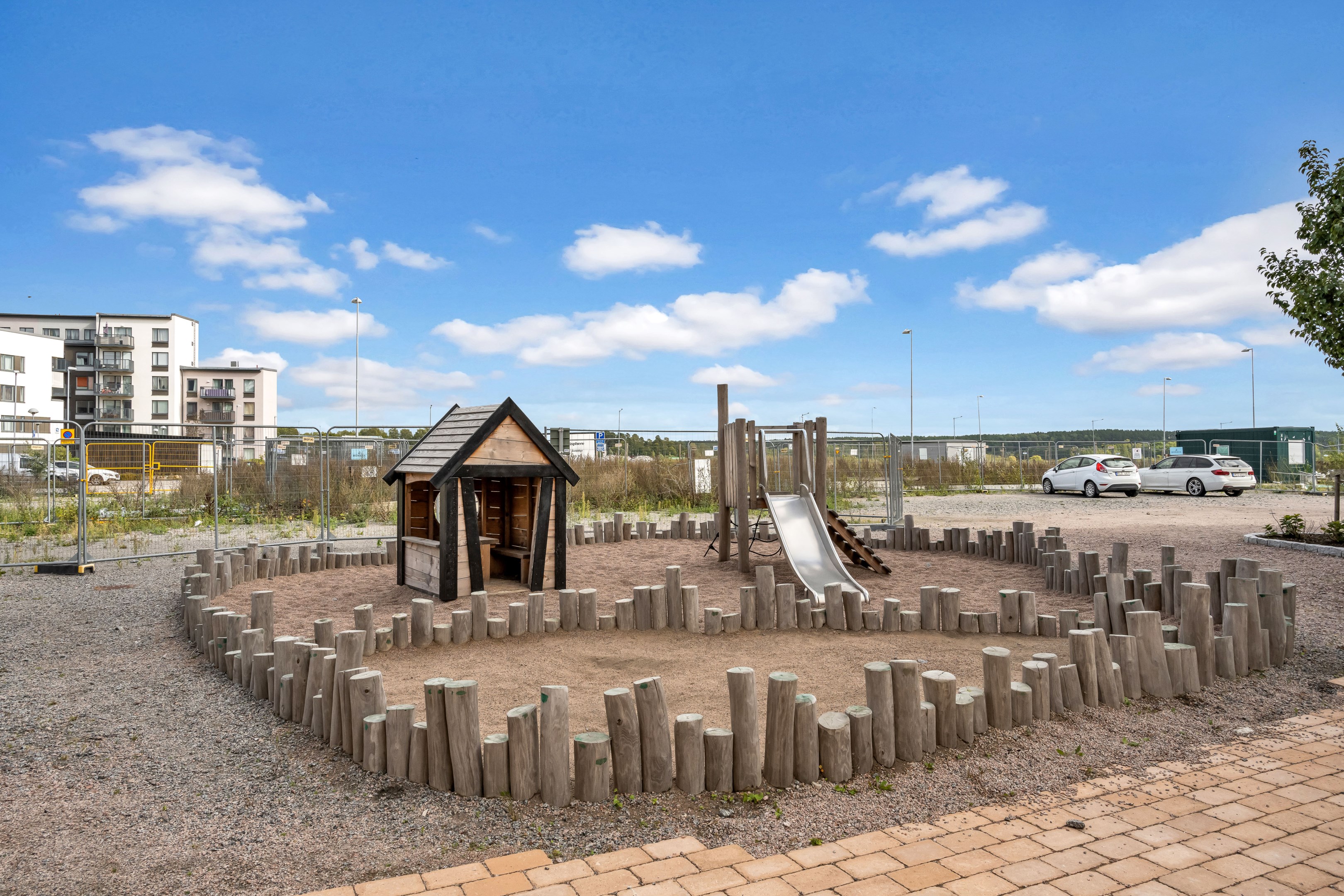 Bostadsbild från Ekoxvägen 10, Såld i Ultuna, Uppsala