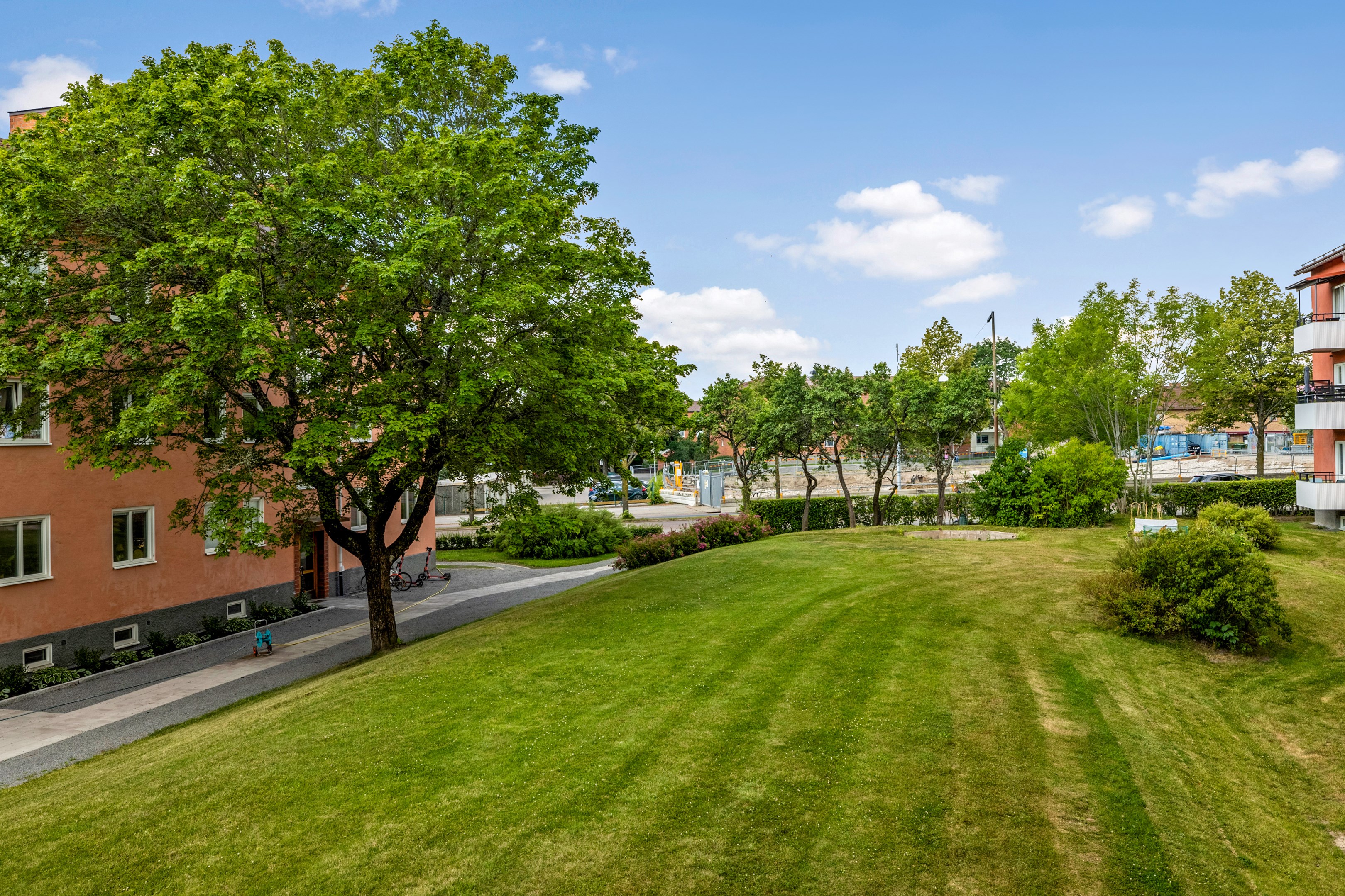 Bostadsbild från Svartbäcksgatan 103A, Såld i Svartbäcken, Uppsala