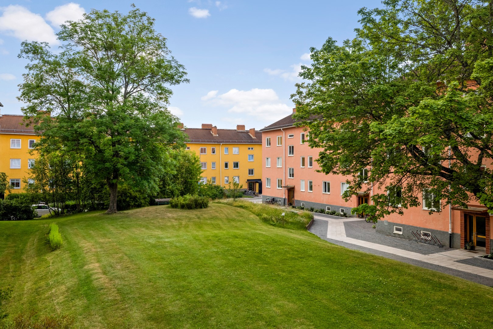 Bostadsbild från Svartbäcksgatan 103A, Till salu i Svartbäcken, Uppsala