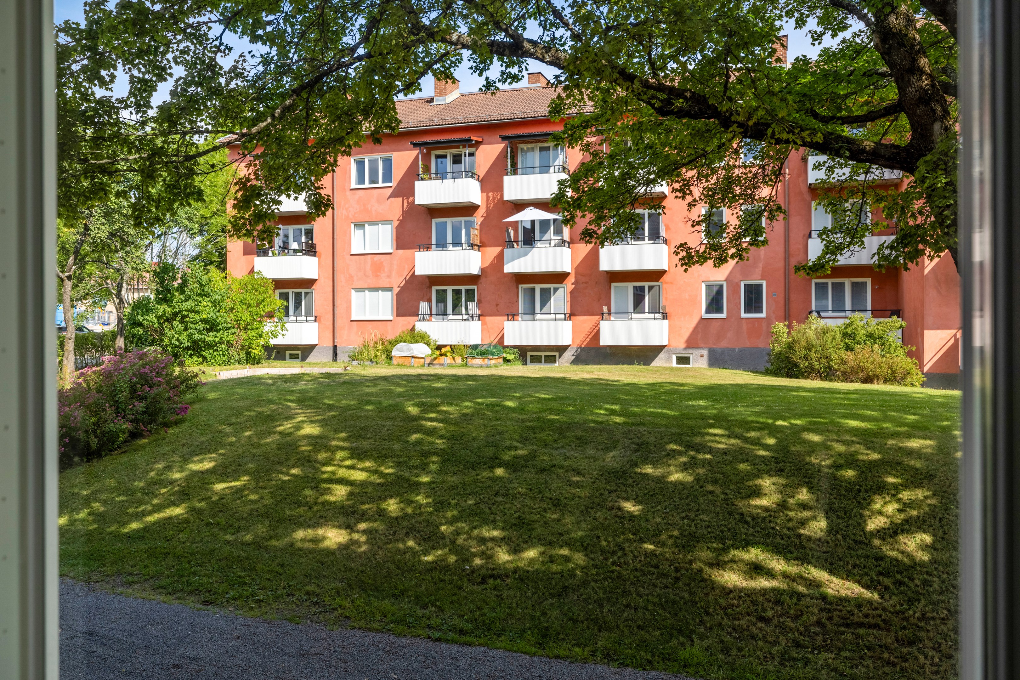 Bostadsbild från Svartbäcksgatan 103A, Såld i Svartbäcken, Uppsala