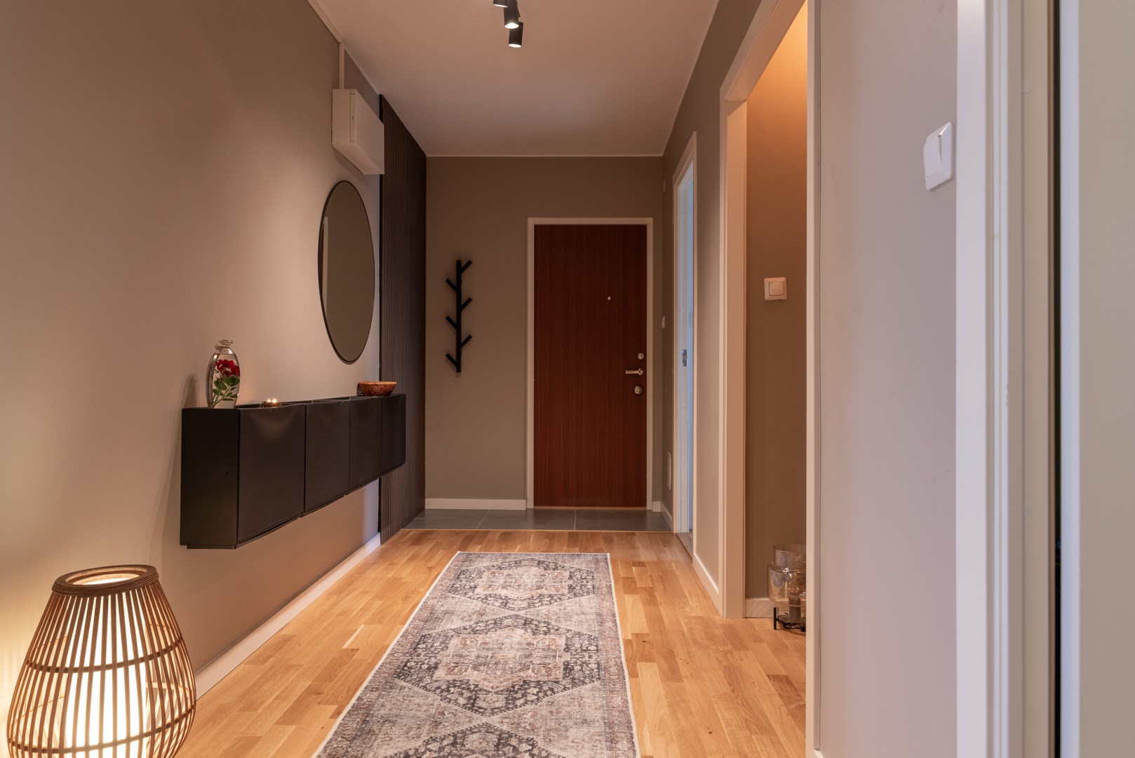 Bostadsbild från Rekylgatan 17, Såld i Haga, Västerås