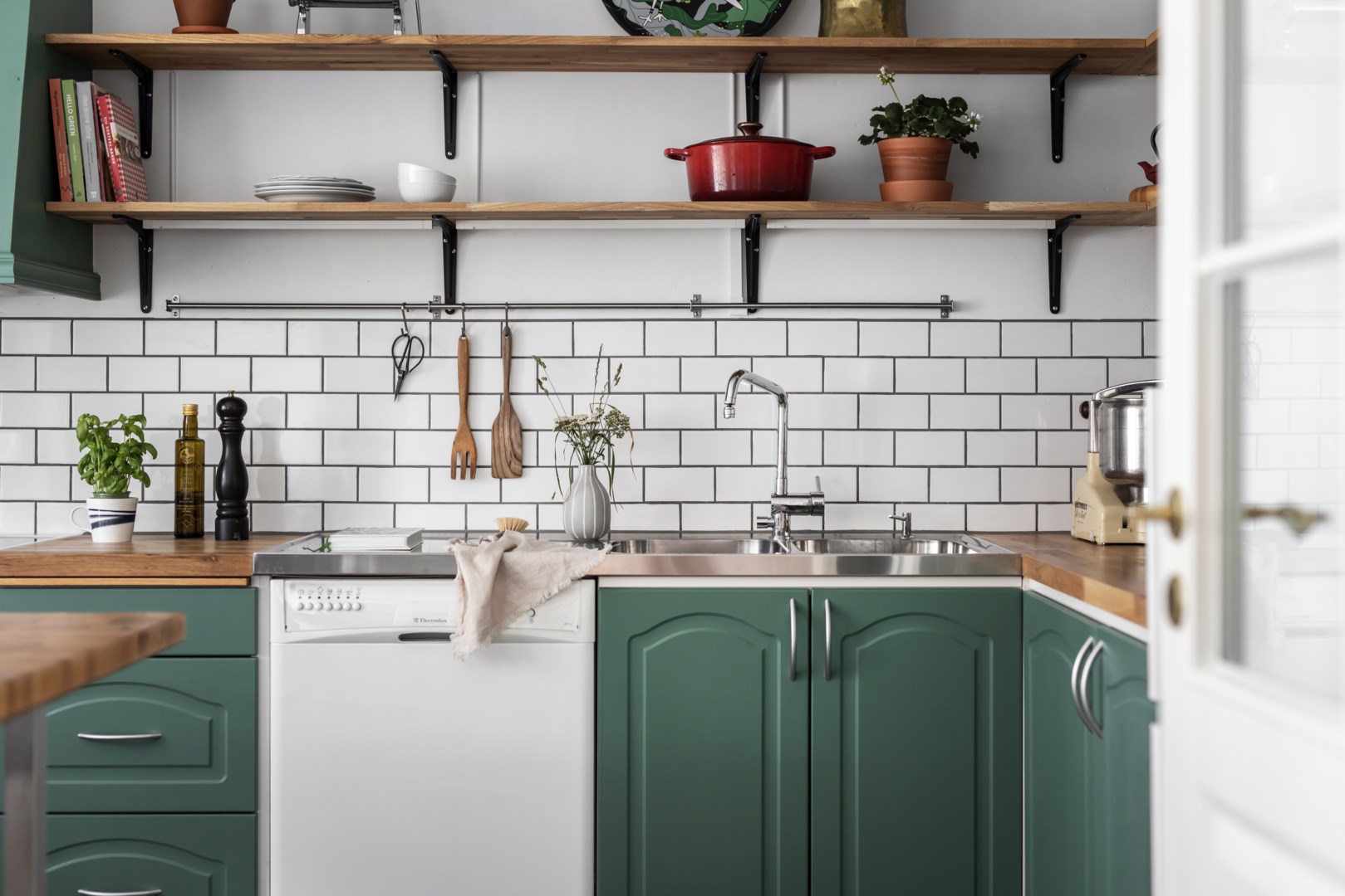 Bostadsbild från Bageribacken 8, Såld i Saltsjöqvarn, Nacka