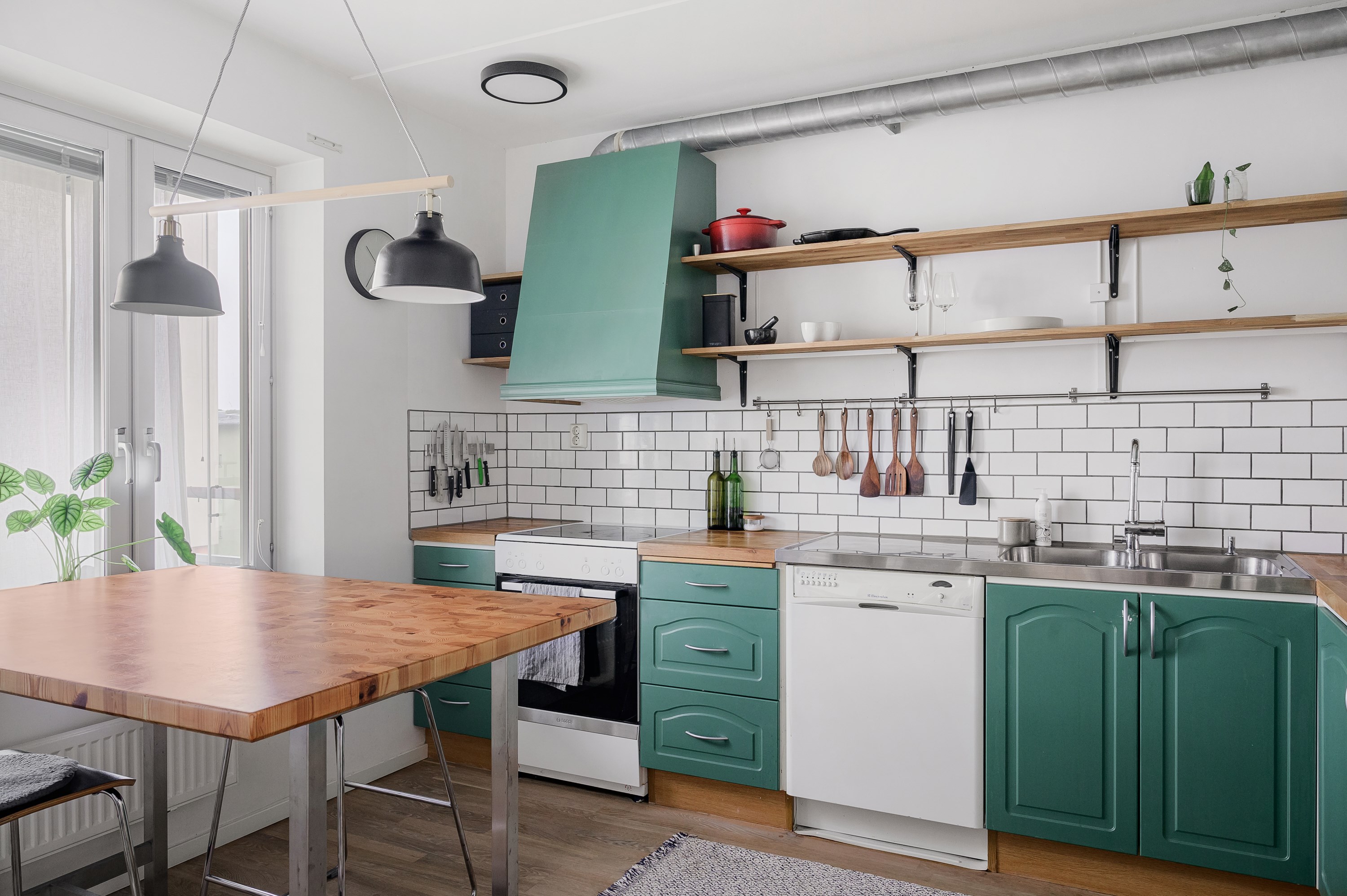 Bostadsbild från Bageribacken 8, Såld i Saltsjöqvarn, Nacka