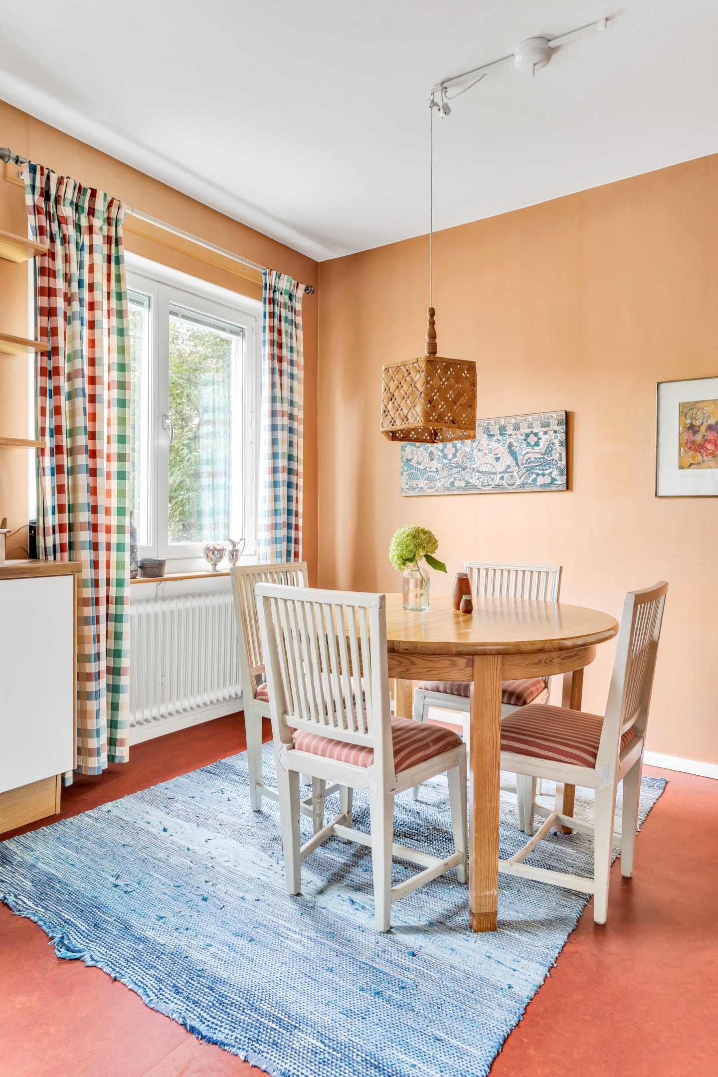 Bostadsbild från Ymergatan 15B, Såld i Fålhagen, Uppsala