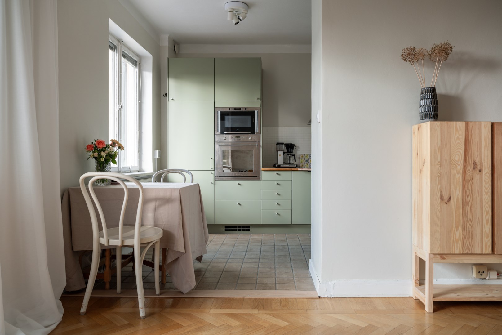 Bostadsbild från John Bergs plan 4, 2 tr, Såld i Kungsholmen, Stockholm