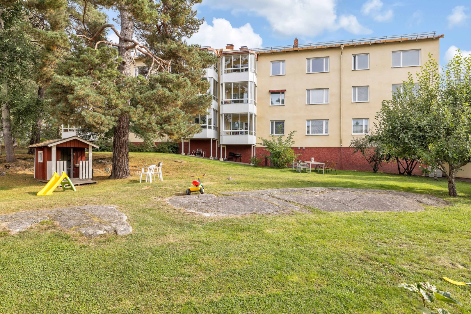 Bostadsbild från Glimmervägen 4A, Såld i Eriksberg, Uppsala