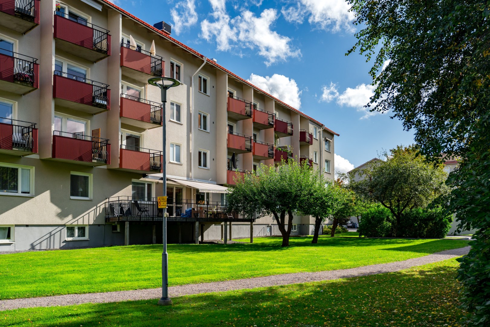 Bostadsbild från Byggmästargatan 3B, Såld i Salabacke, Uppsala