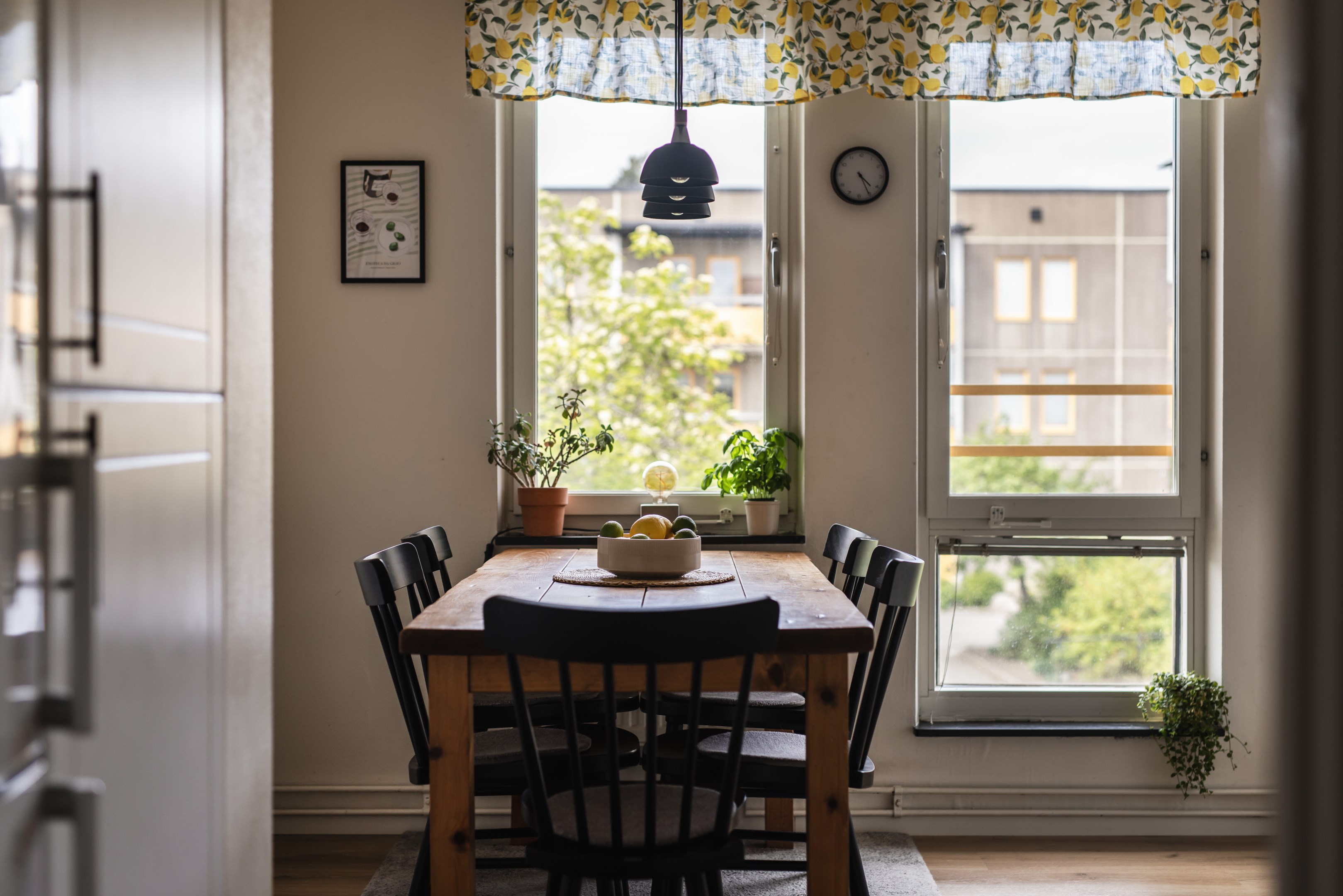 Bostadsbild från Ormingeringen 33, Såld i Västra Orminge, Nacka