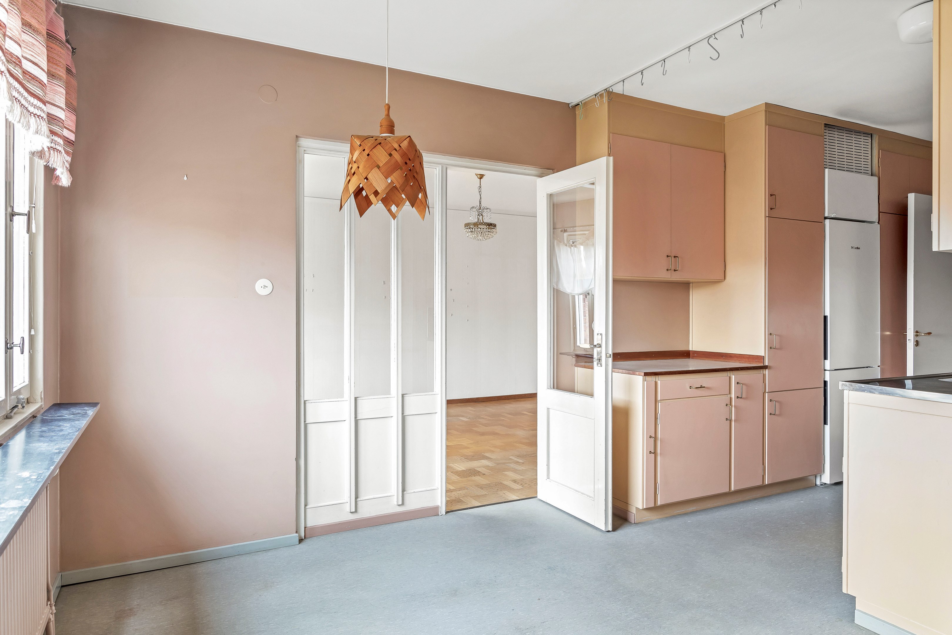 Bostadsbild från Sköldungagatan 43, Såld i Svartbäcken, Uppsala