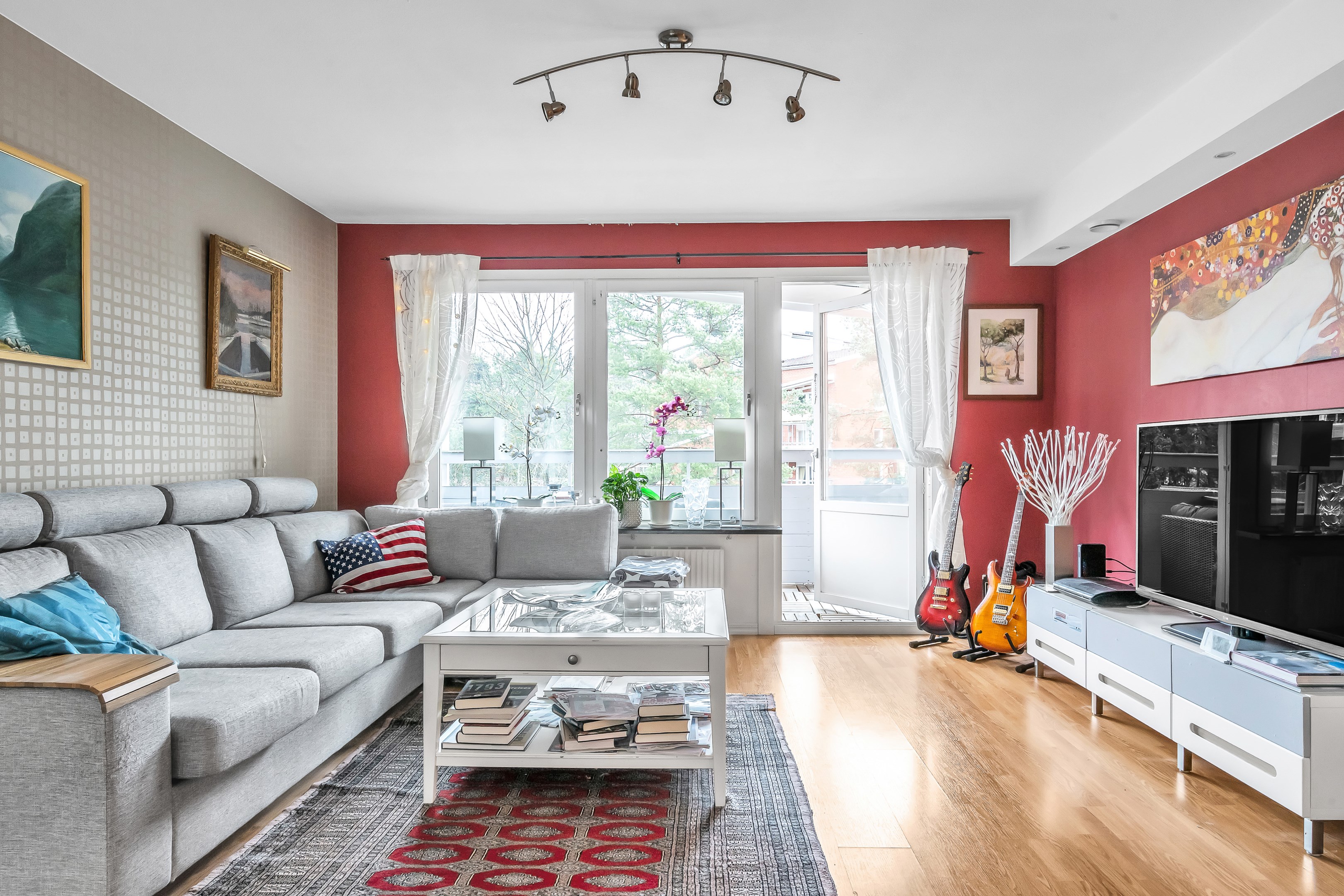 Bostadsbild från Hugo Alfvéns väg 4, Såld i Valsätra, Uppsala