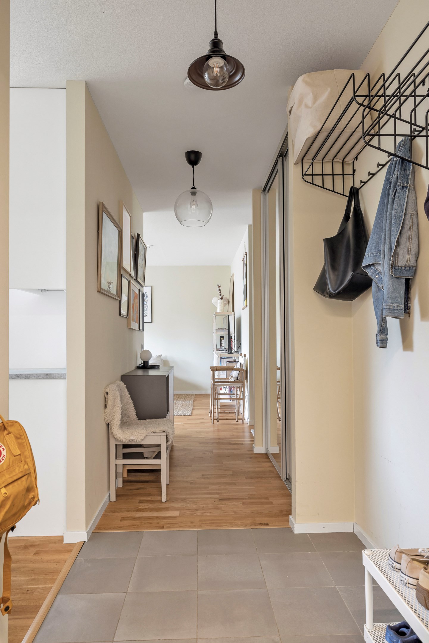 Bostadsbild från Ljusbärargatan 9, Till salu i Kapellgärdet, Uppsala