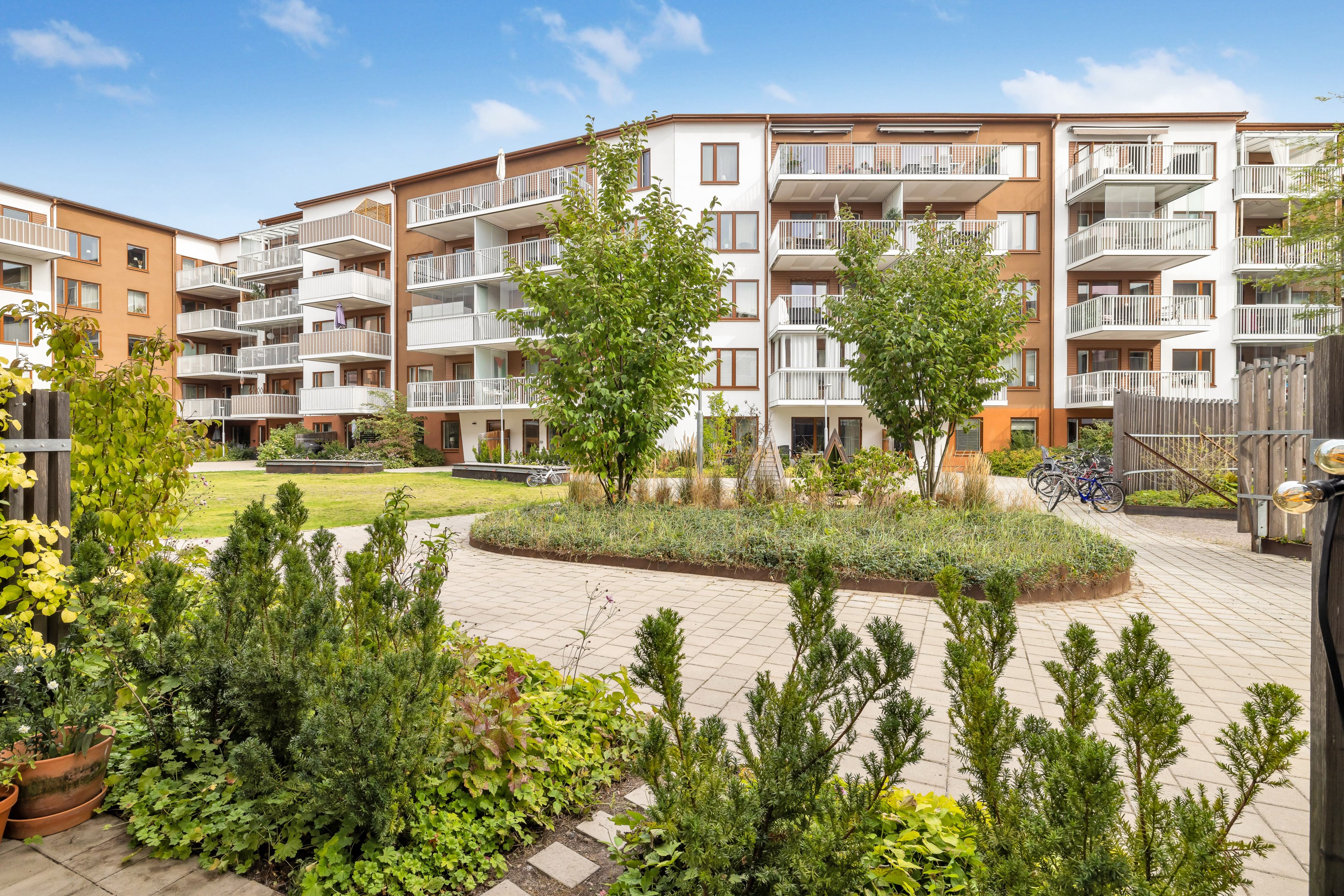 Bostadsbild från Ljusbärargatan 9, Till salu i Kapellgärdet, Uppsala