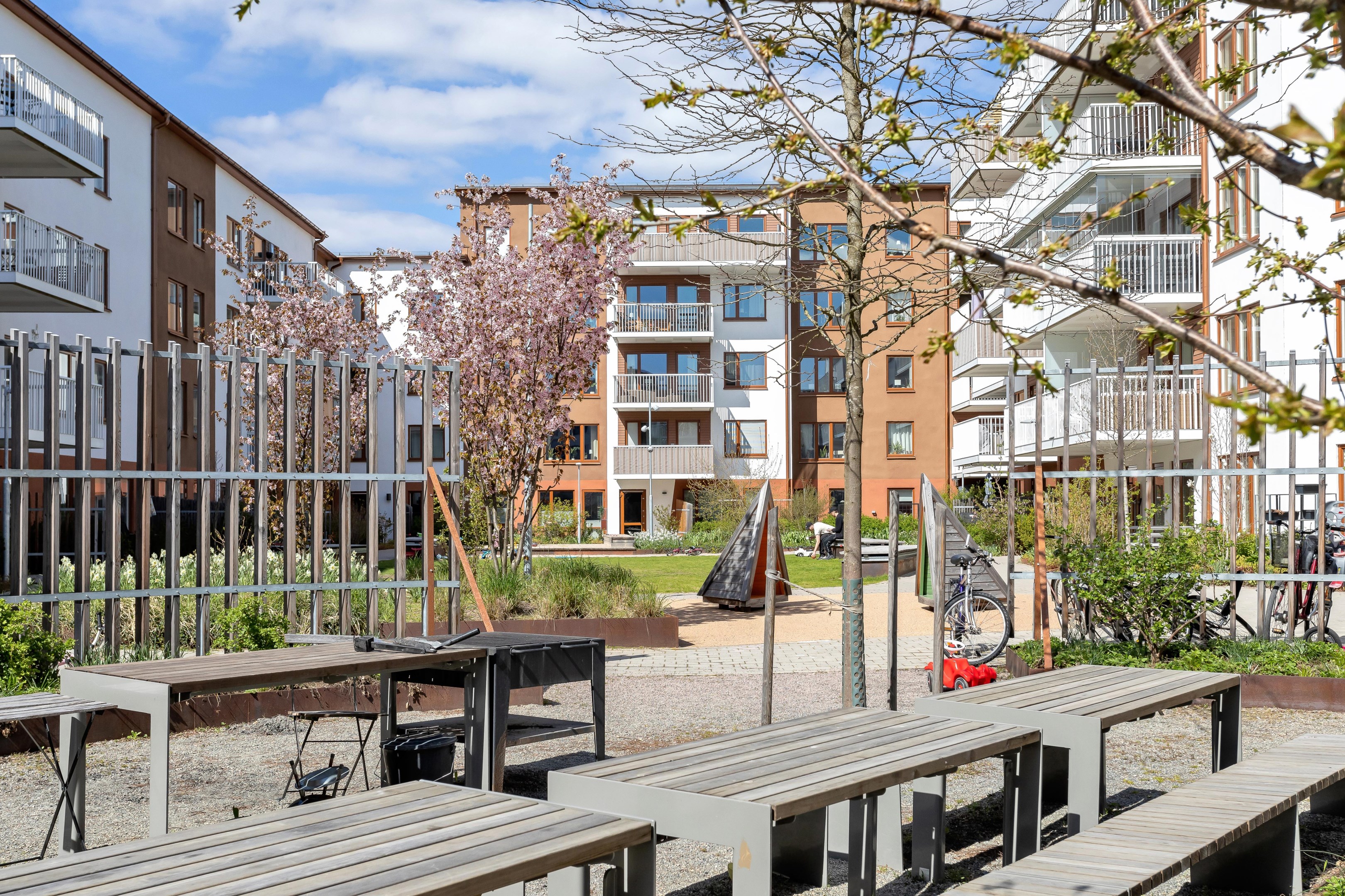 Bostadsbild från Ljusbärargatan 9, Till salu i Kapellgärdet, Uppsala