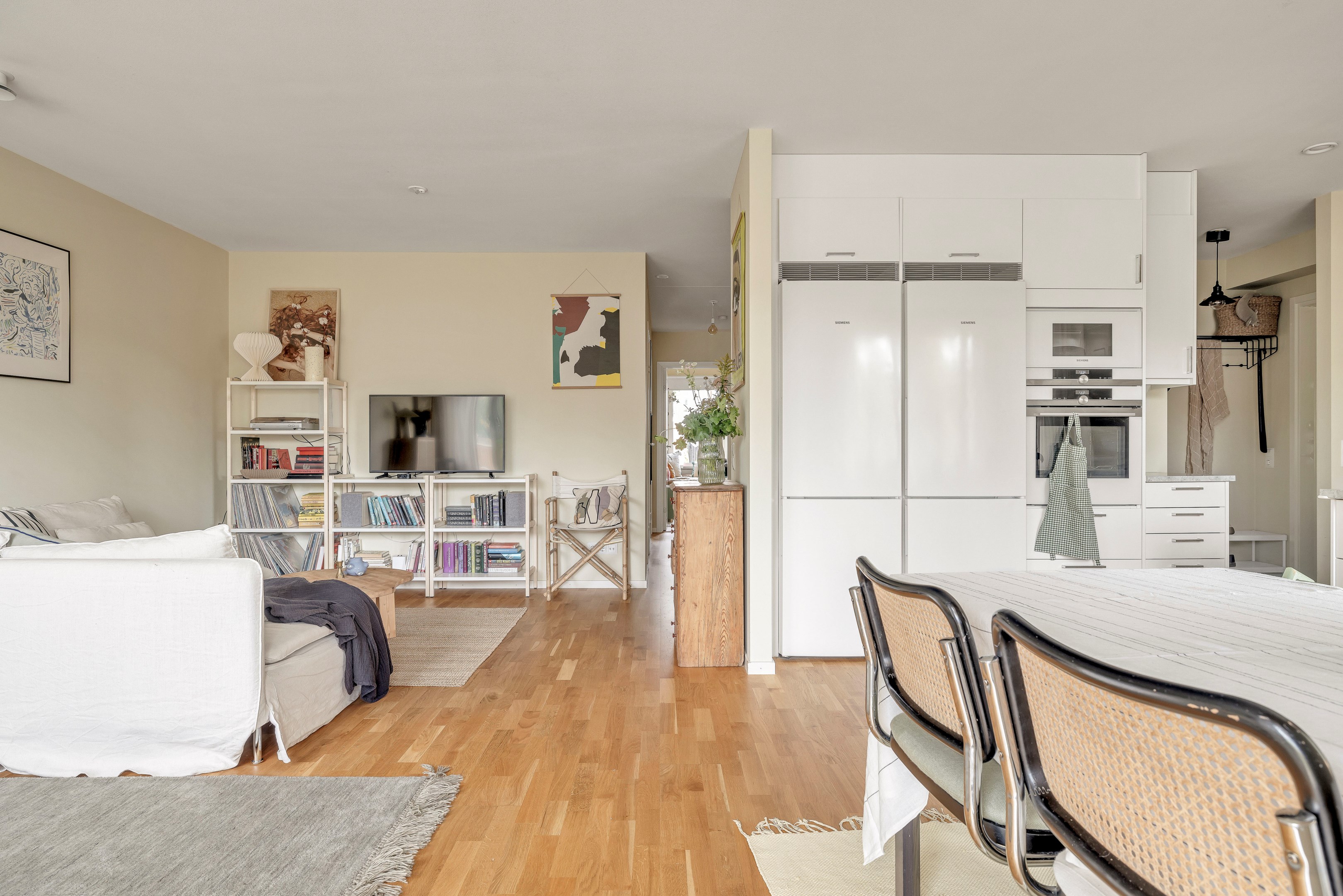 Bostadsbild från Ljusbärargatan 9, Till salu i Kapellgärdet, Uppsala