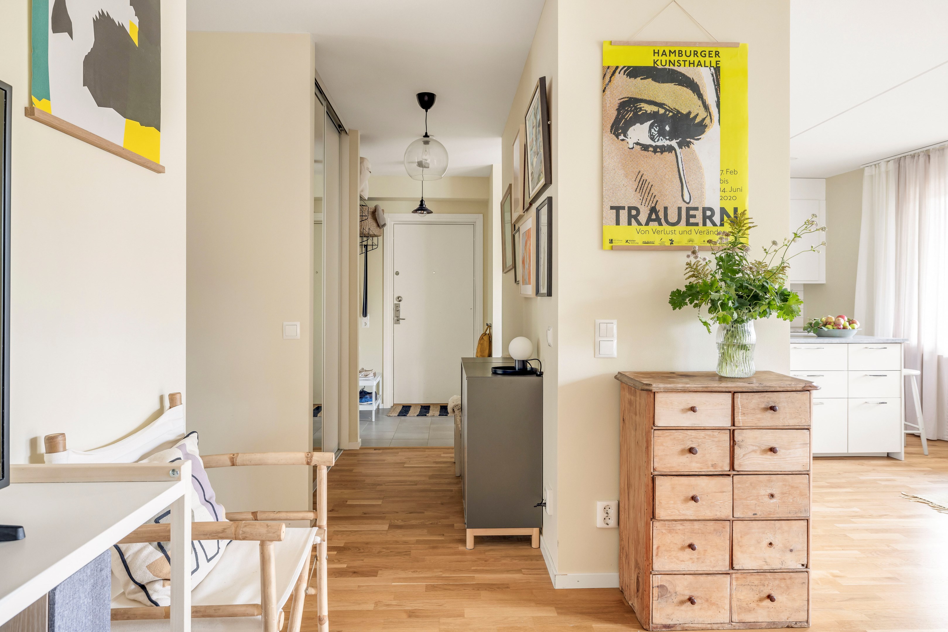 Bostadsbild från Ljusbärargatan 9, Till salu i Kapellgärdet, Uppsala