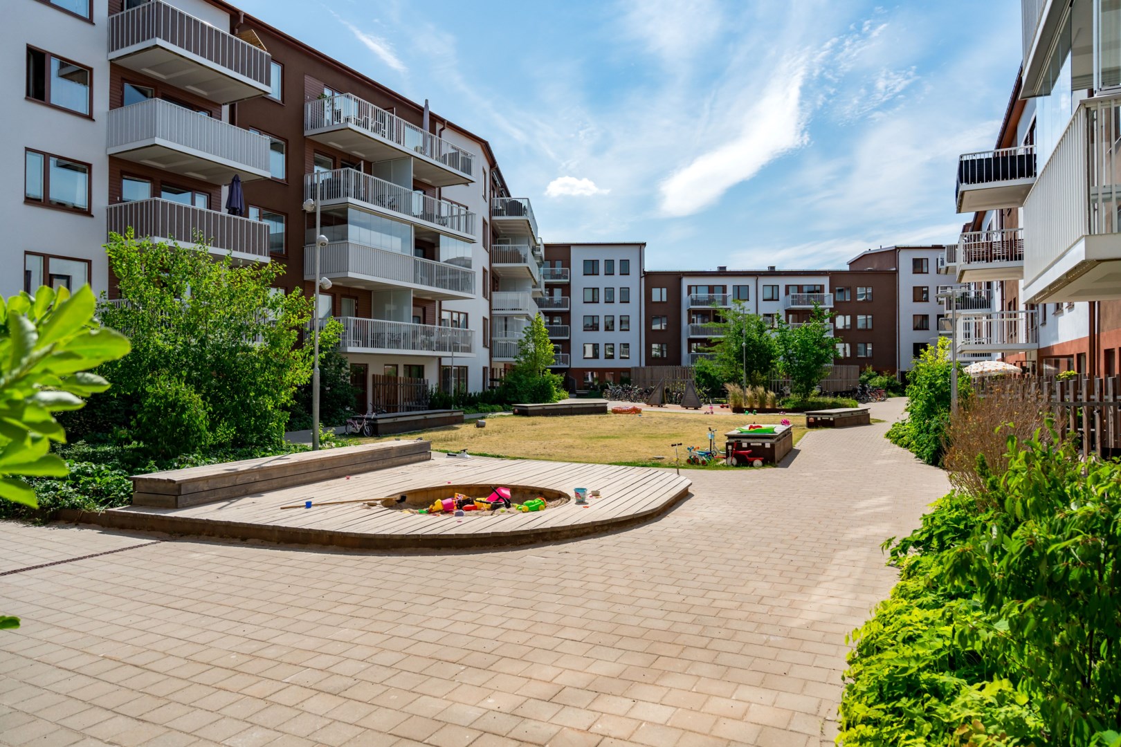 Bostadsbild från Ljusbärargatan 9, Till salu i Kapellgärdet, Uppsala