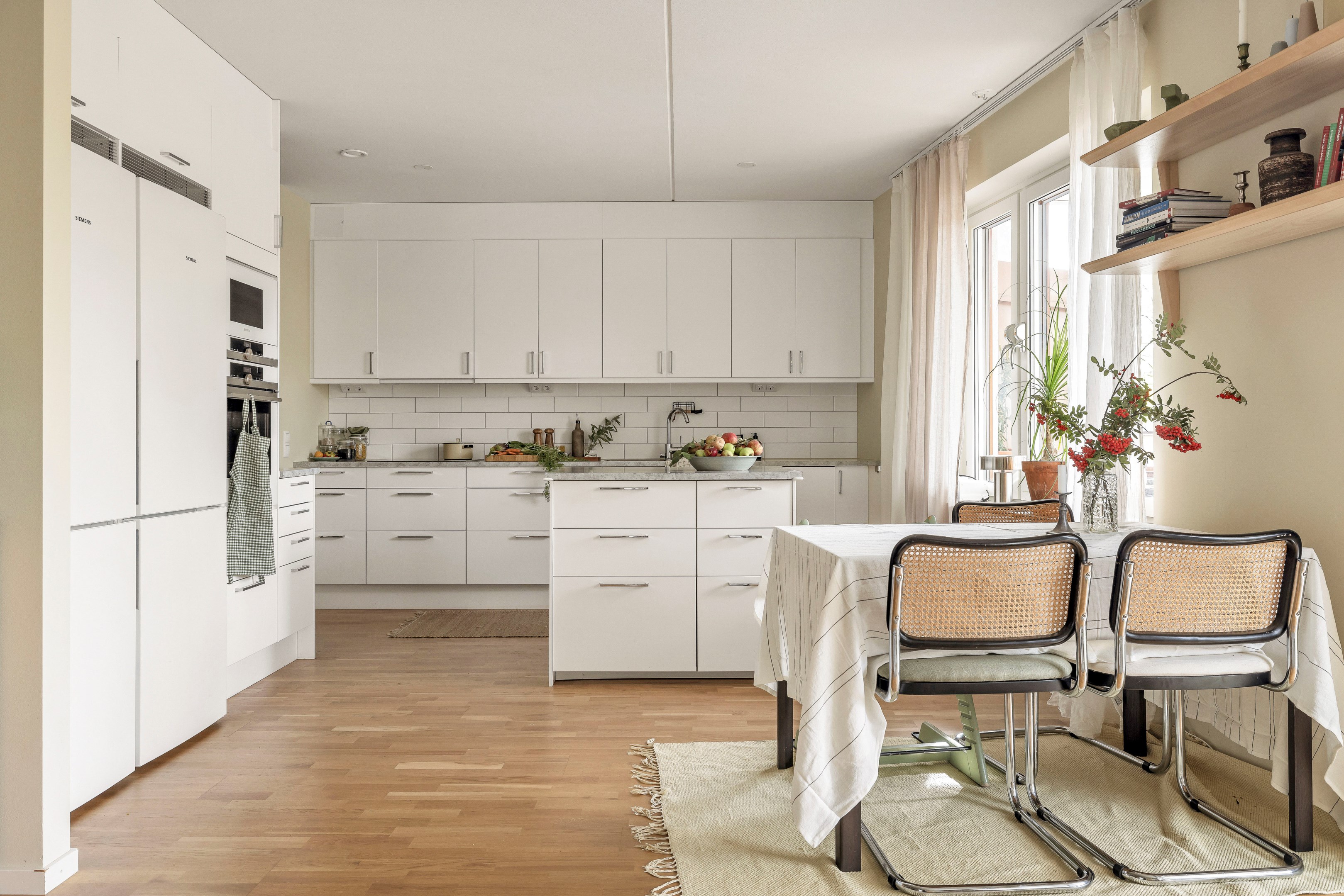 Bostadsbild från Ljusbärargatan 9, Till salu i Kapellgärdet, Uppsala