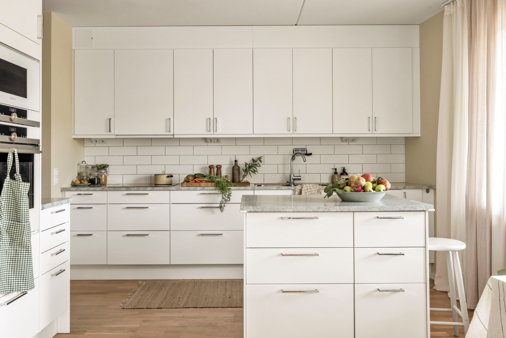 Bostadsbild från Ljusbärargatan 9, Till salu i Kapellgärdet, Uppsala