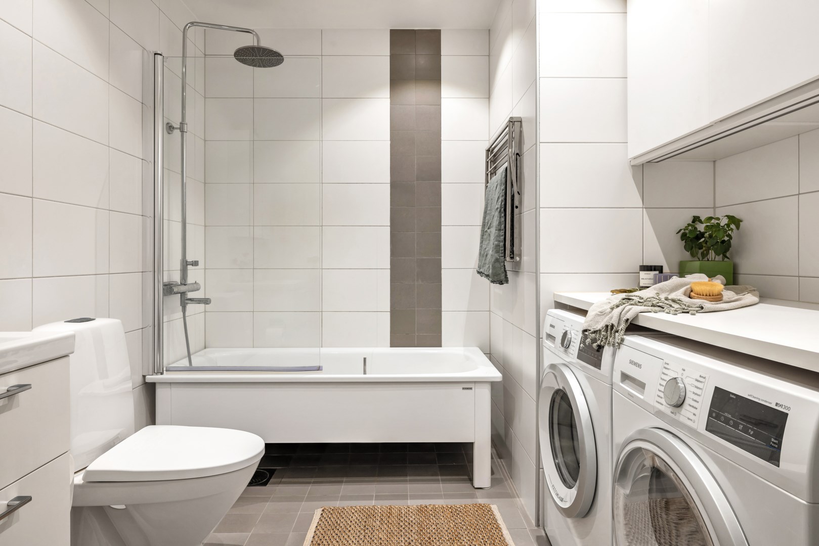 Bostadsbild från Ljusbärargatan 9, Till salu i Kapellgärdet, Uppsala