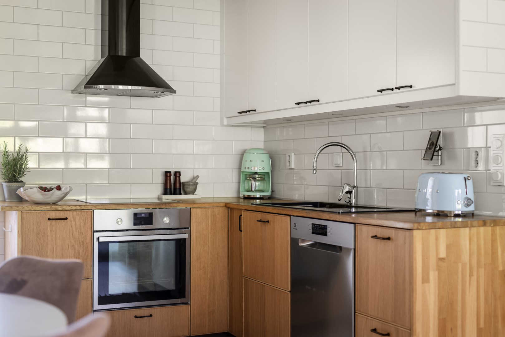 Bostadsbild från Ljuskärrsvägen 70, Såld i Ljuskärrsberget - Saltsjöbaden, Nacka