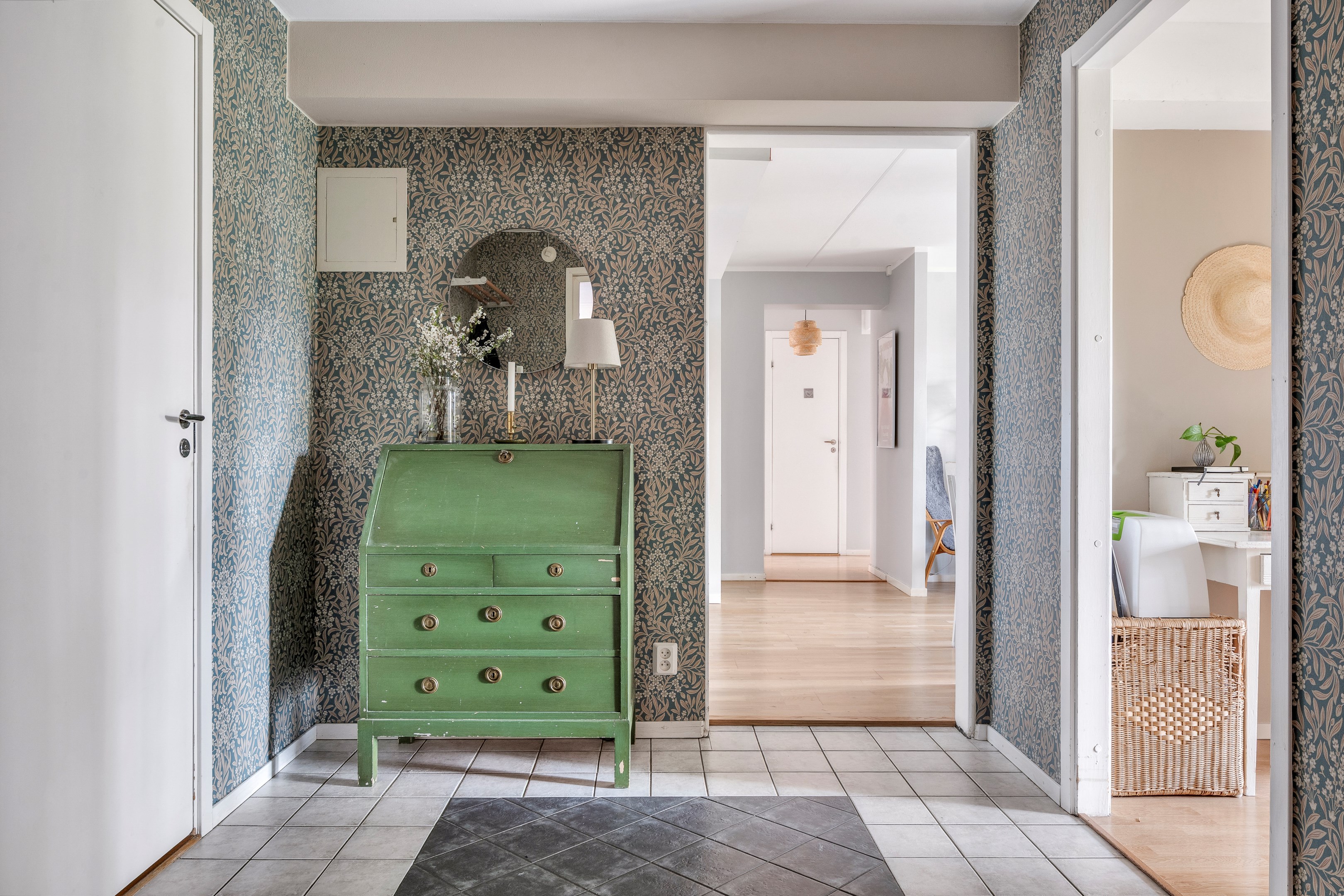 Bostadsbild från Eksätravägen 132, Såld i Södra Gottsunda, Uppsala