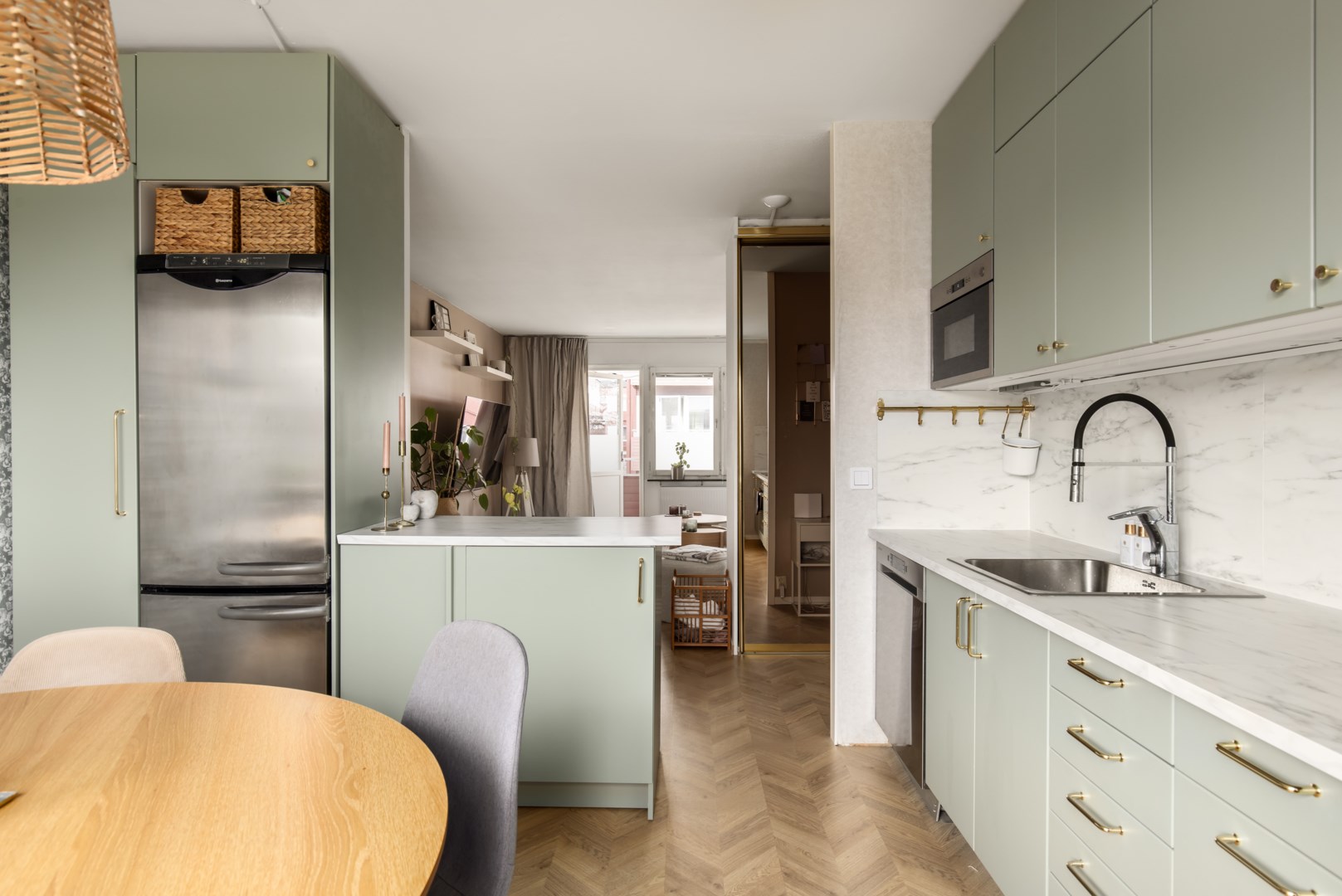 Bostadsbild från Ljuskärrsvägen 70, Såld i Ljuskärrsberget - Saltsjöbaden, Nacka