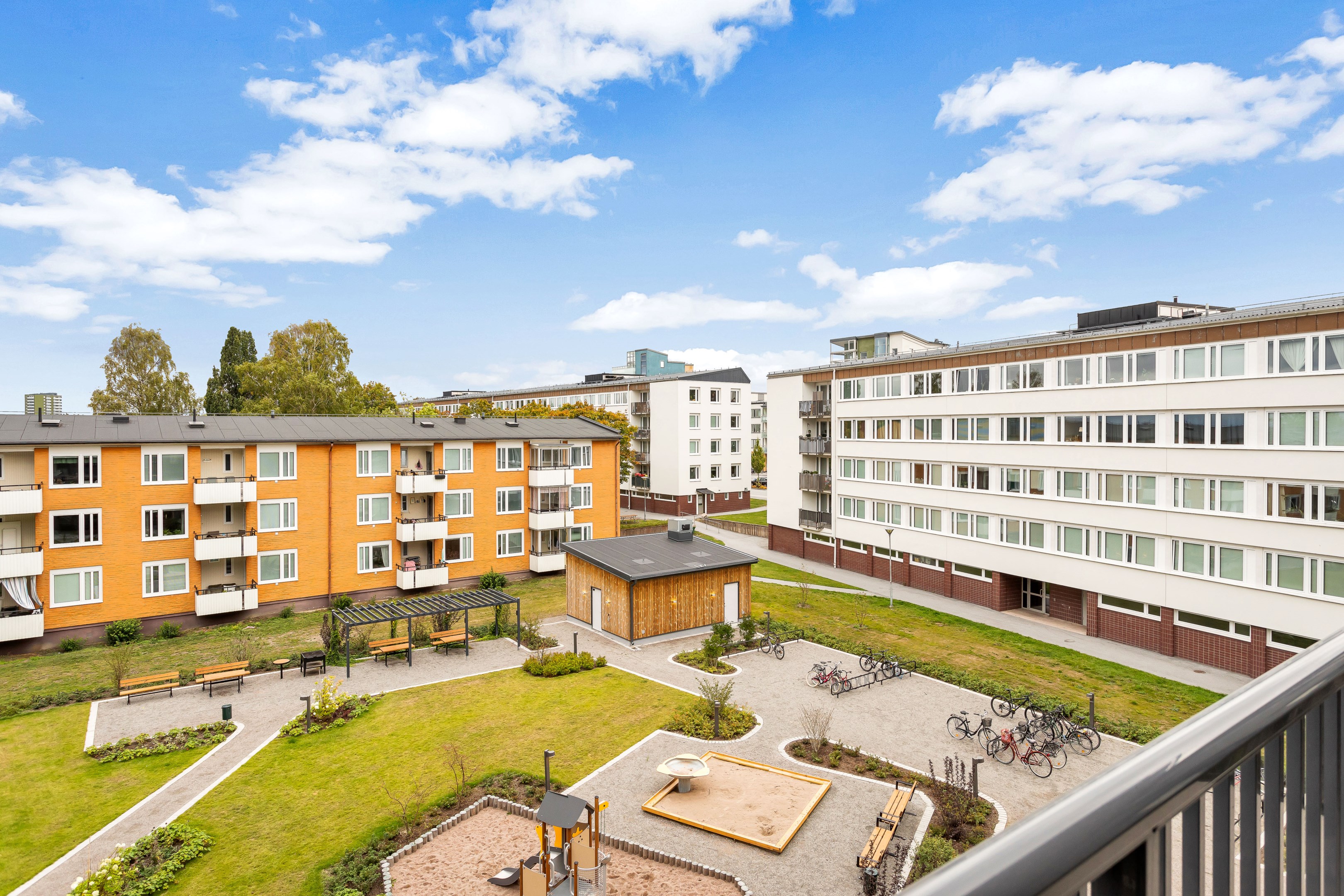 Bostadsbild från Gränby bilgata 28, Såld i Gränby, Uppsala