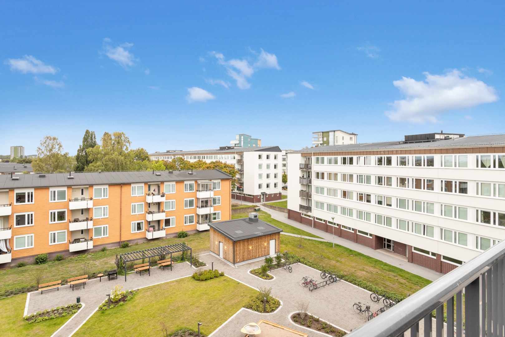 Bostadsbild från Gränby bilgata 28, Såld i Gränby, Uppsala