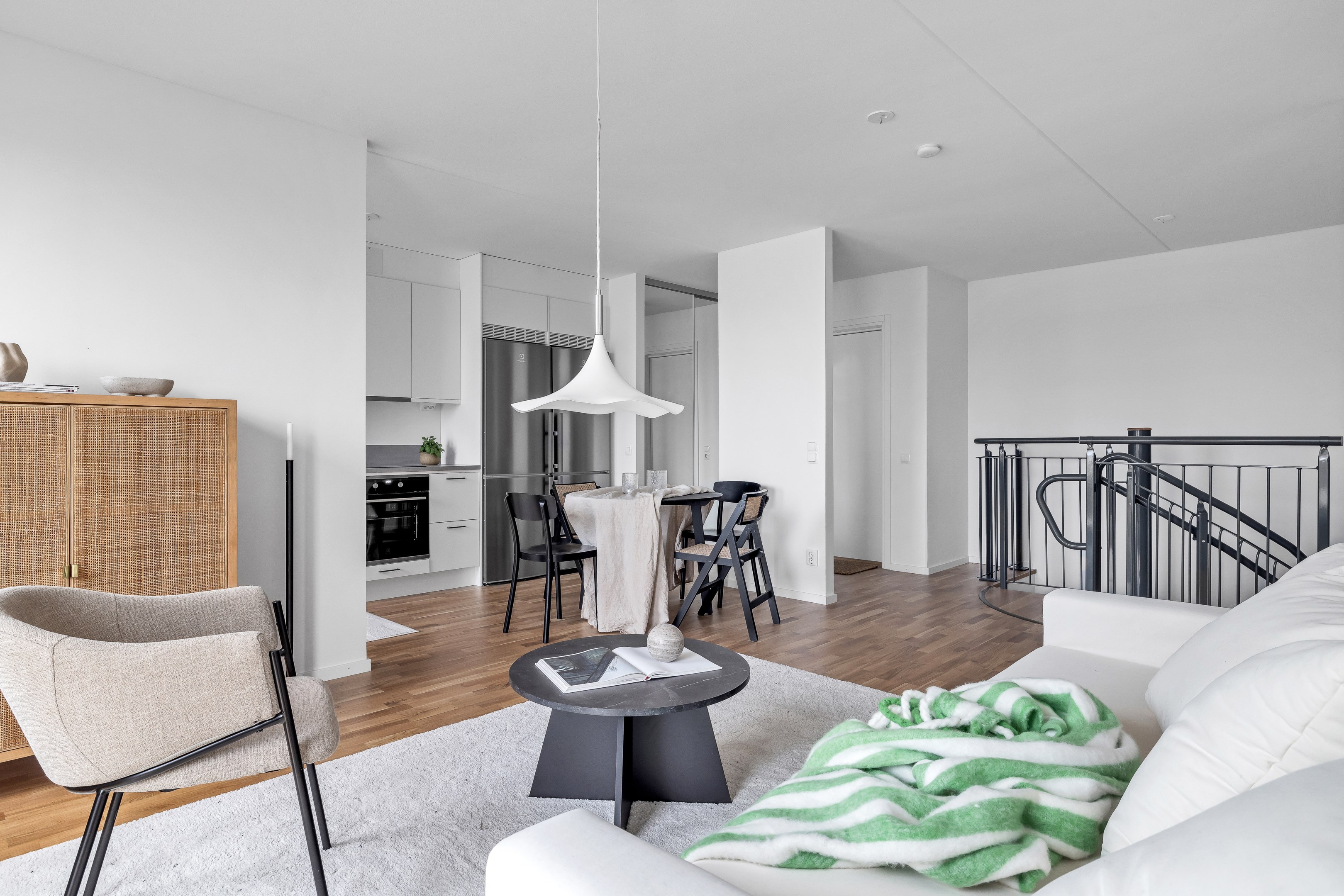 Bostadsbild från Gränby bilgata 28, Såld i Gränby, Uppsala