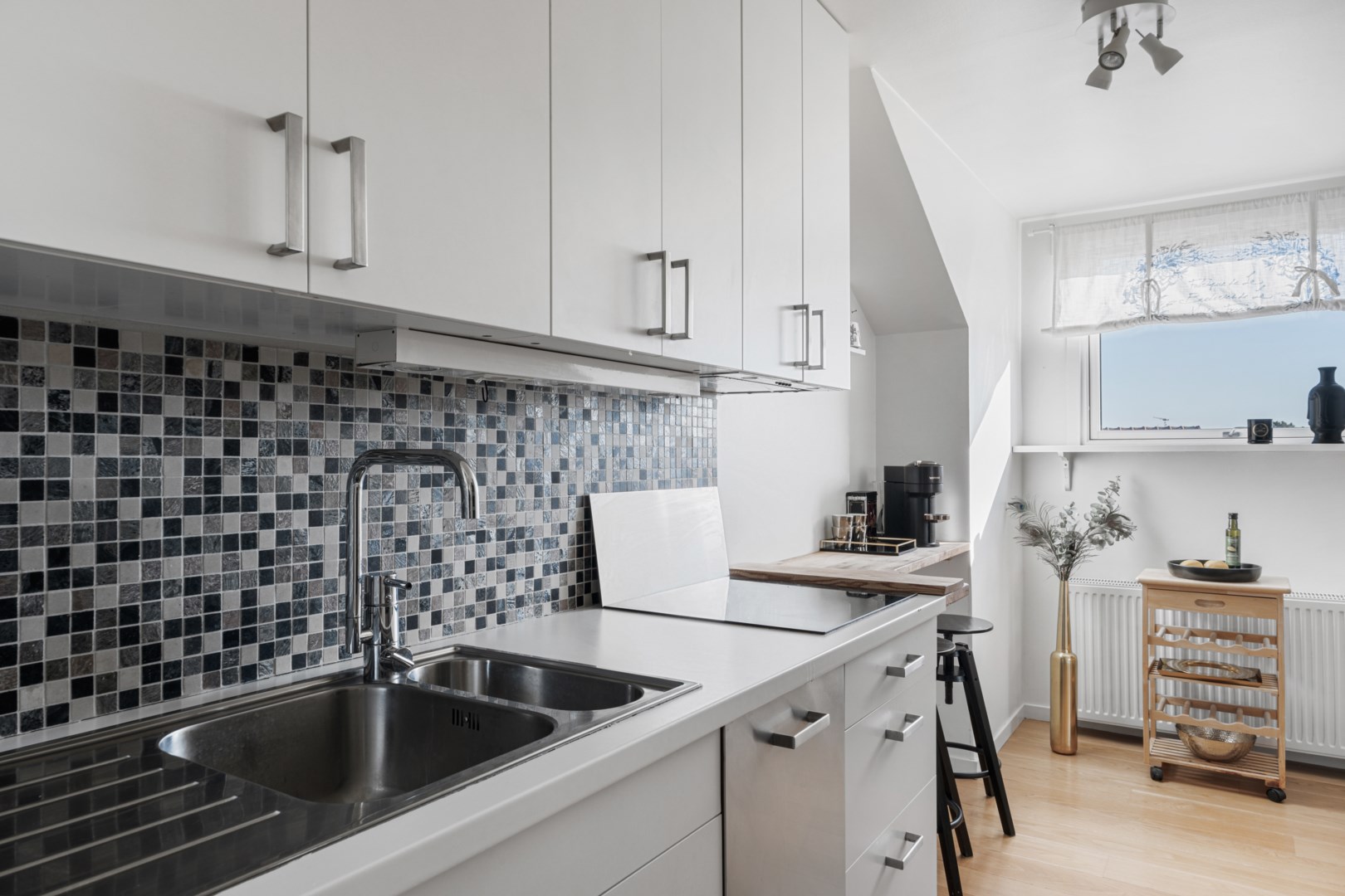 Bostadsbild från Essinge Högväg 12, Såld i Kungsholmen - Stora Essingen, Stockholm