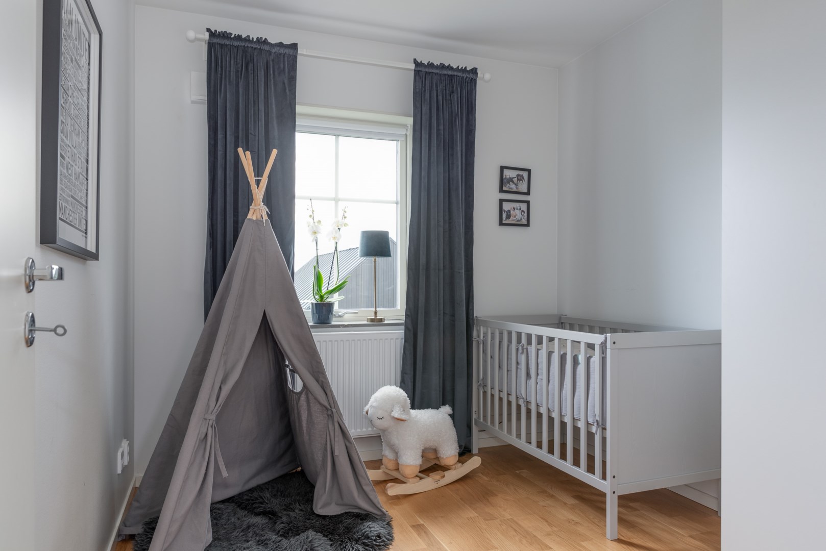 Bostadsbild från Koordinatvägen 21, Såld i Skälby, Västerås