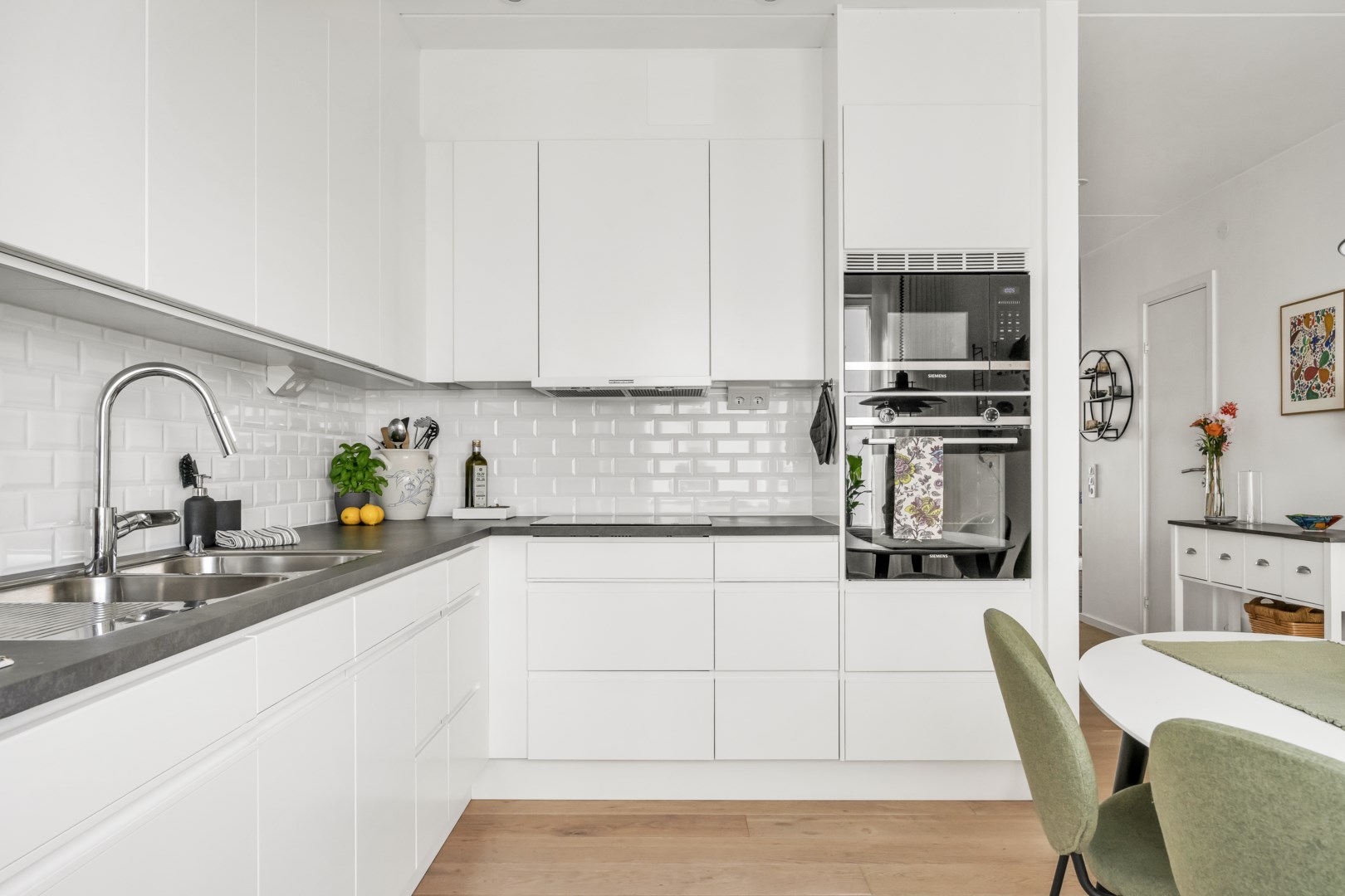 Bostadsbild från Soldathemsvägen 1, Såld i Rosendal, Uppsala