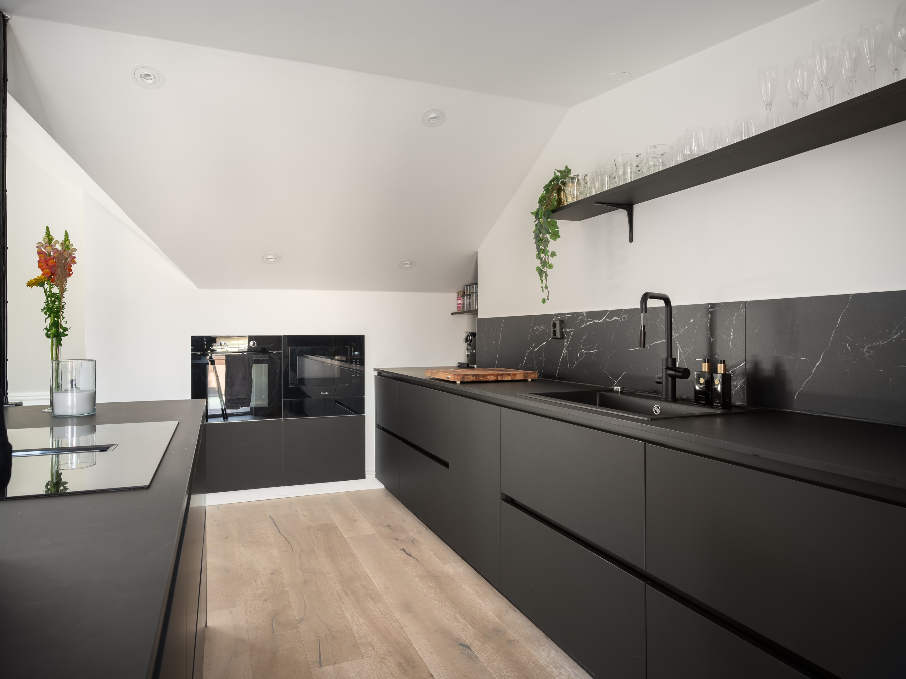 Bostadsbild från Regeringsgatan 85A, Kommande i Norrmalm, Stockholm