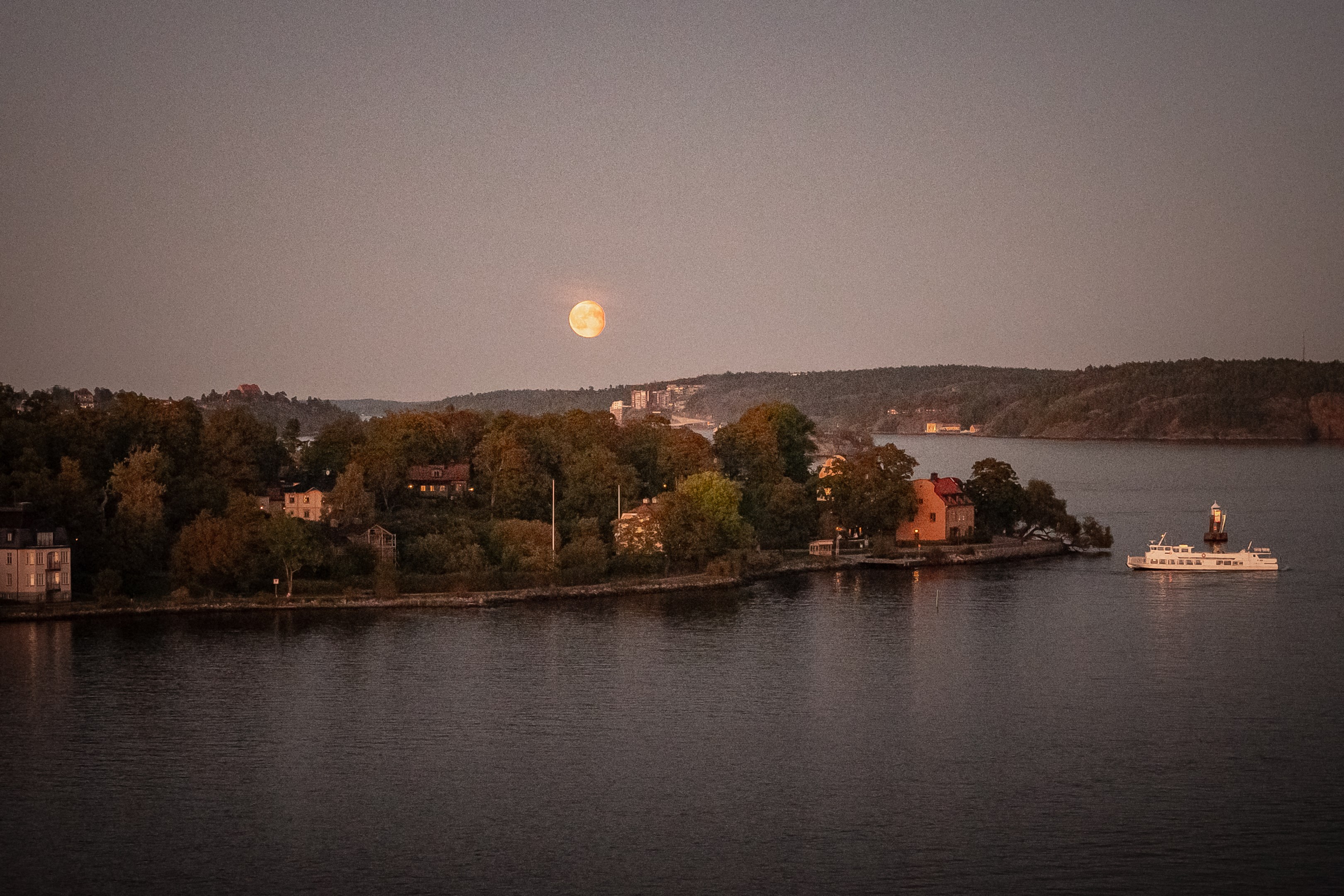 Bostadsbild från Mjölnarvägen 18, Såld i , Nacka
