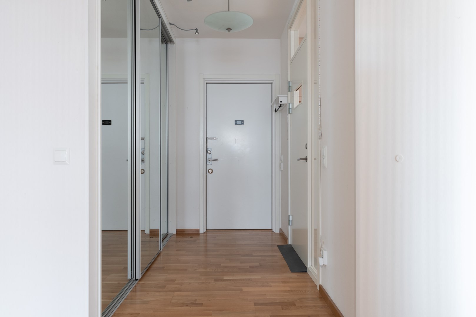 Bostadsbild från Nanna Svartz gata 3, Såld i Stallhagen, Västerås