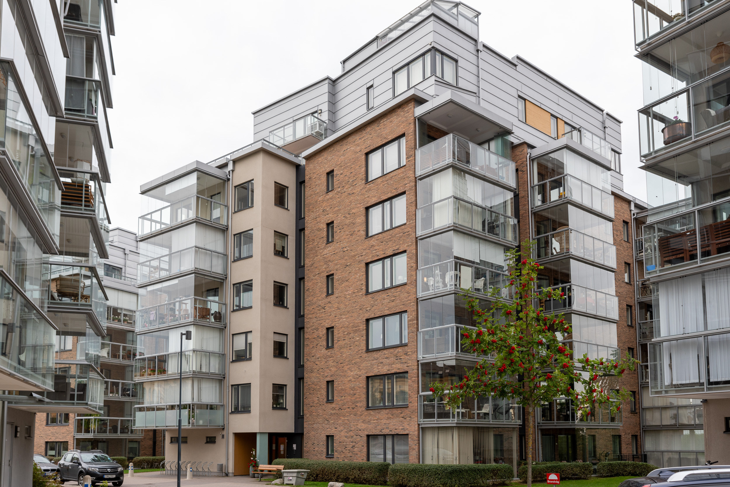 Bostadsbild från Nanna Svartz gata 3, Såld i Stallhagen, Västerås