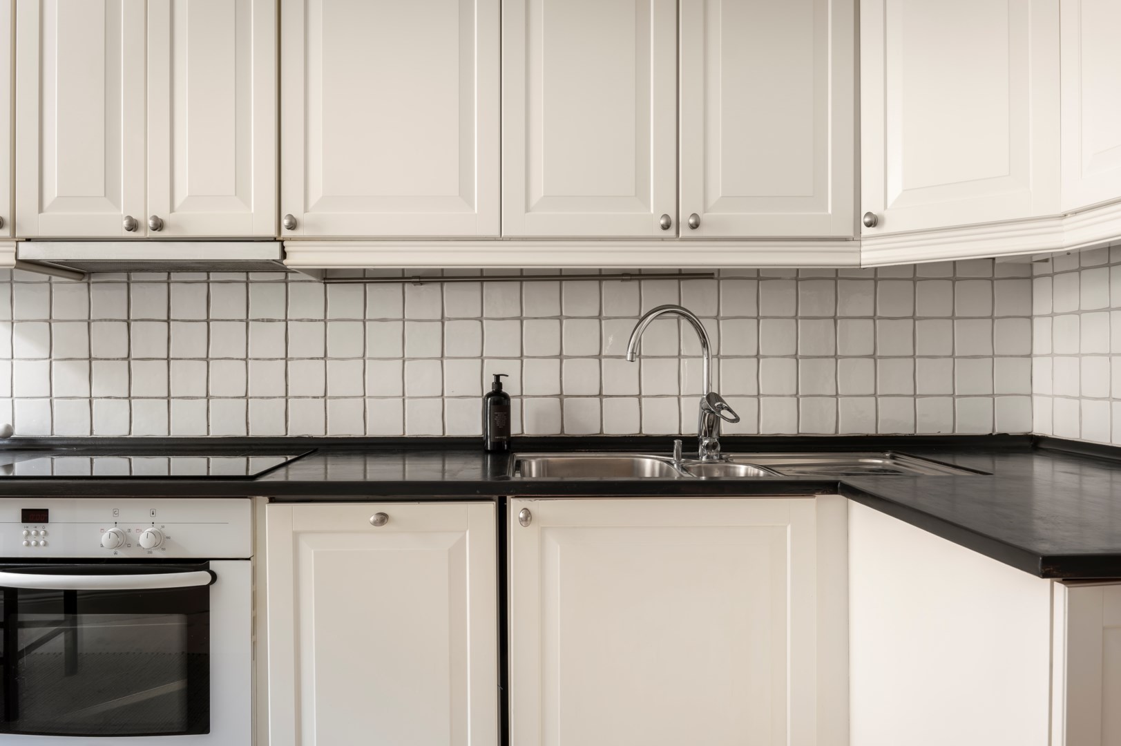 Bostadsbild från Roslagsgatan 40A, Såld i Vasastan - Sibirien, Stockholm