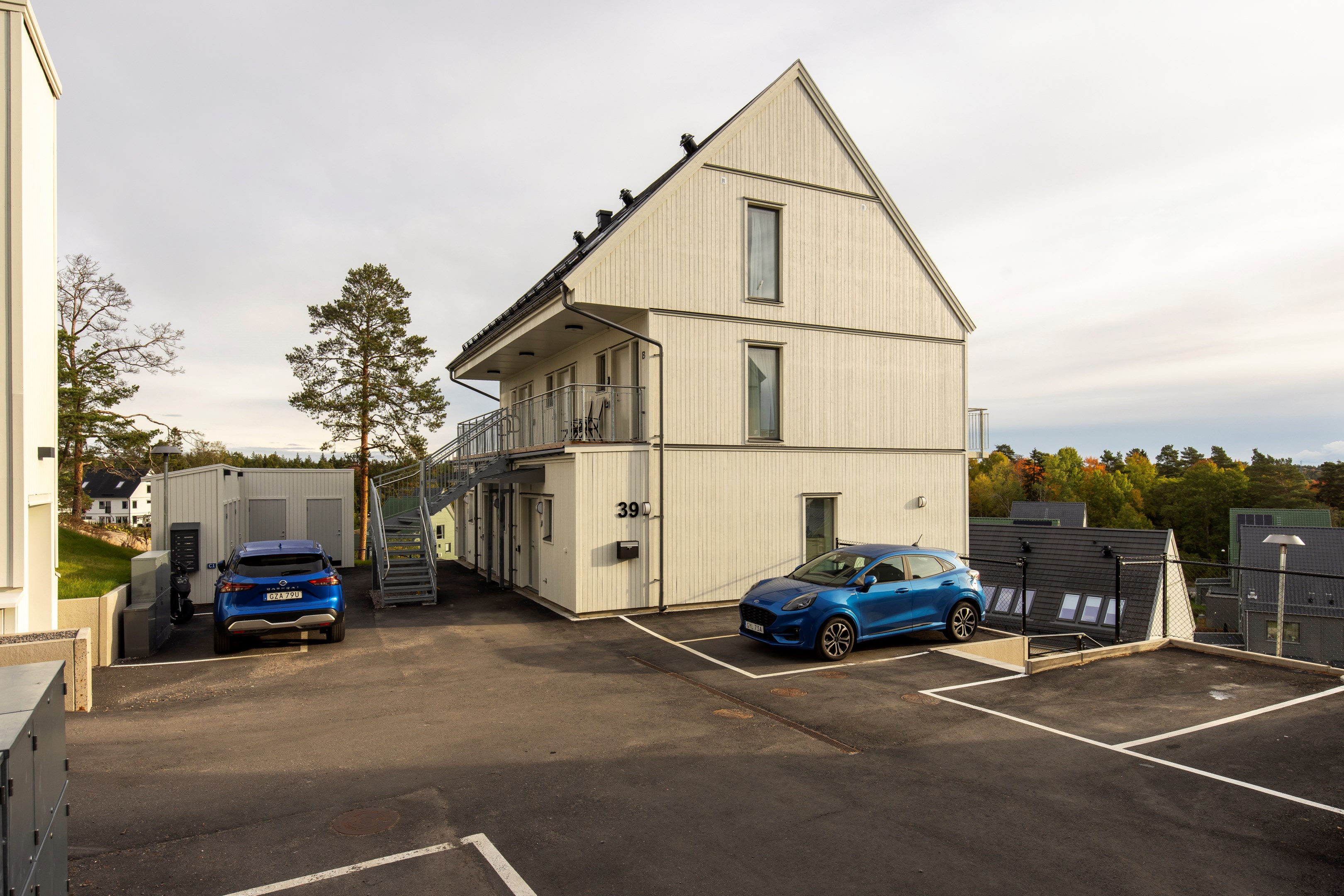 Bostadsbild från Molnstigen 39D, Till salu i Väsjön, Sollentuna