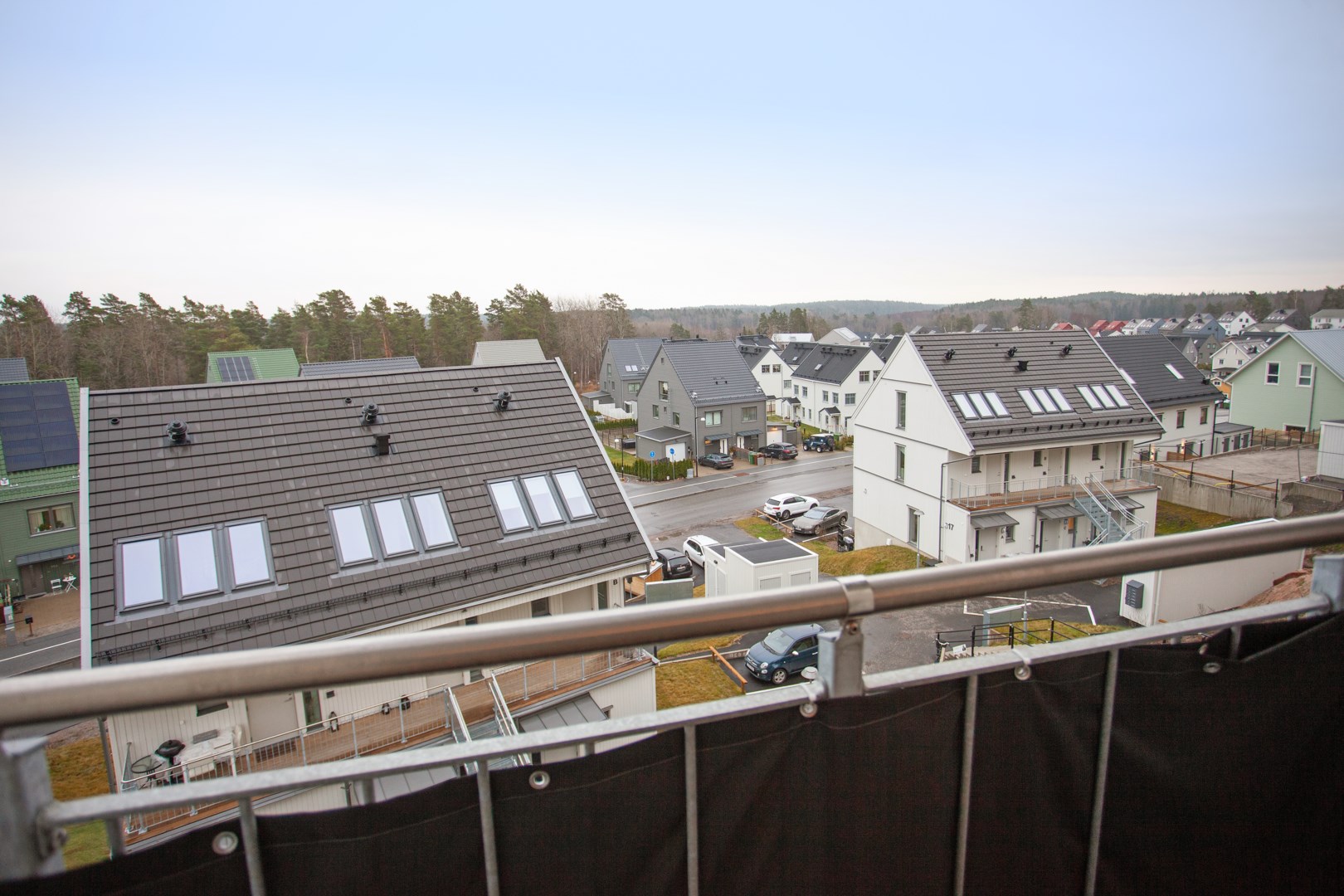 Bostadsbild från Molnstigen 39D, Kommande i Väsjön, Sollentuna