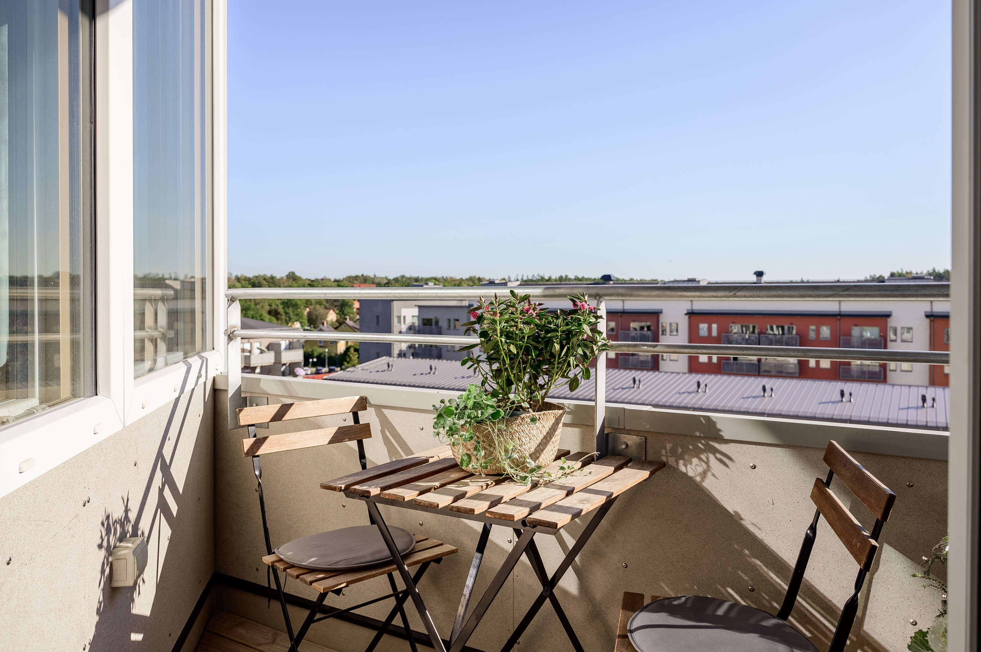 Bostadsbild från Stig Lindbergs gata 17A, Såld i Porslinskvarteren, Värmdö