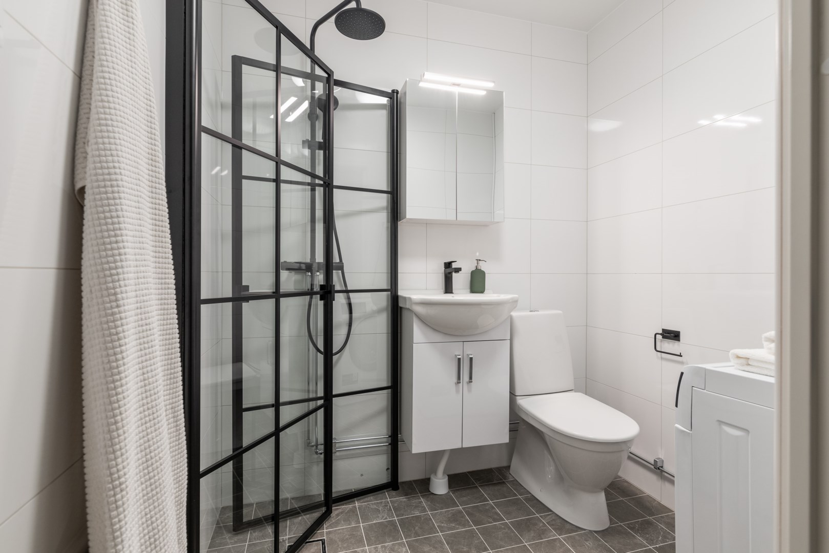 Bostadsbild från Rekylgatan 21A, Såld i Haga, Västerås