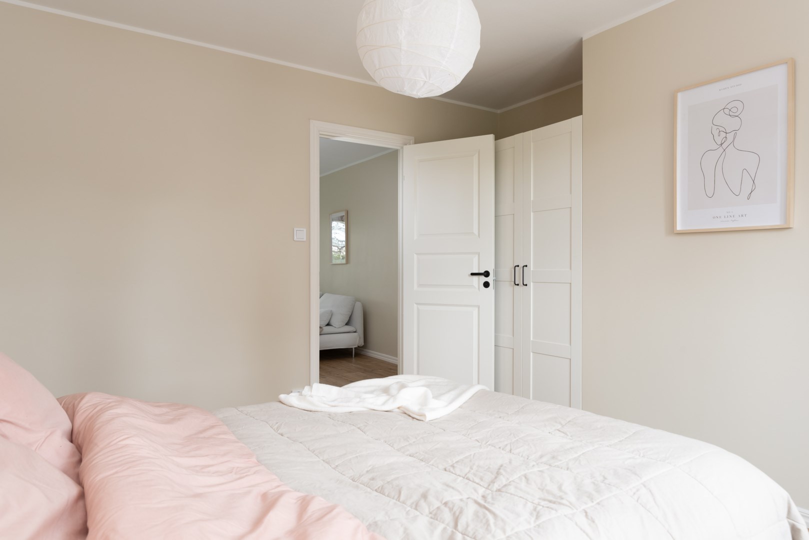 Bostadsbild från Rekylgatan 21A, Såld i Haga, Västerås